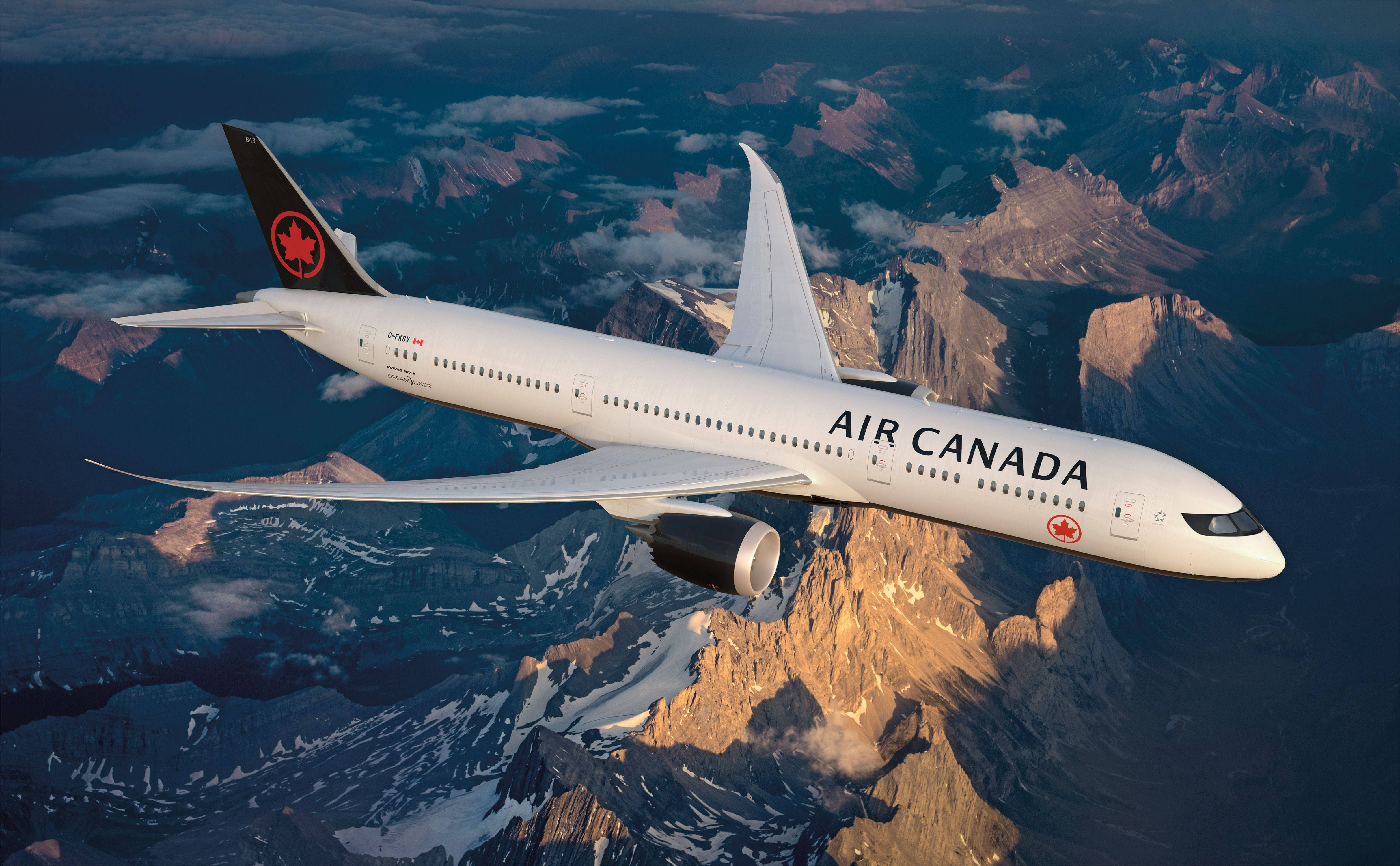 Air Canada juu ya Milima Picha ya Ukuta