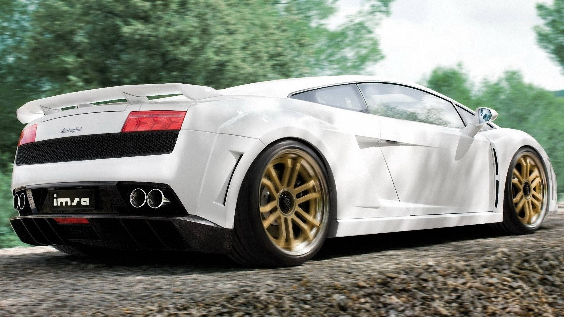 Anasa na kasi ya Lamborghini nyeupe Picha ya Ukuta