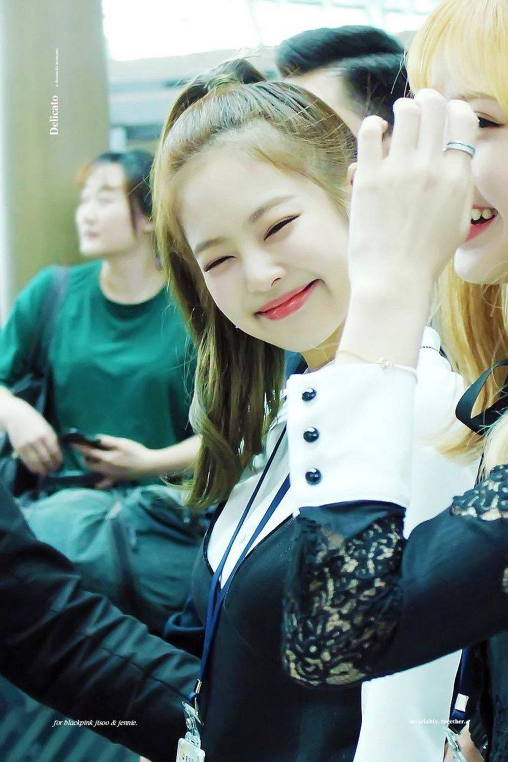 Blackpink Jennie Mrembo Uso Wenye Mashavu Picha ya Ukuta