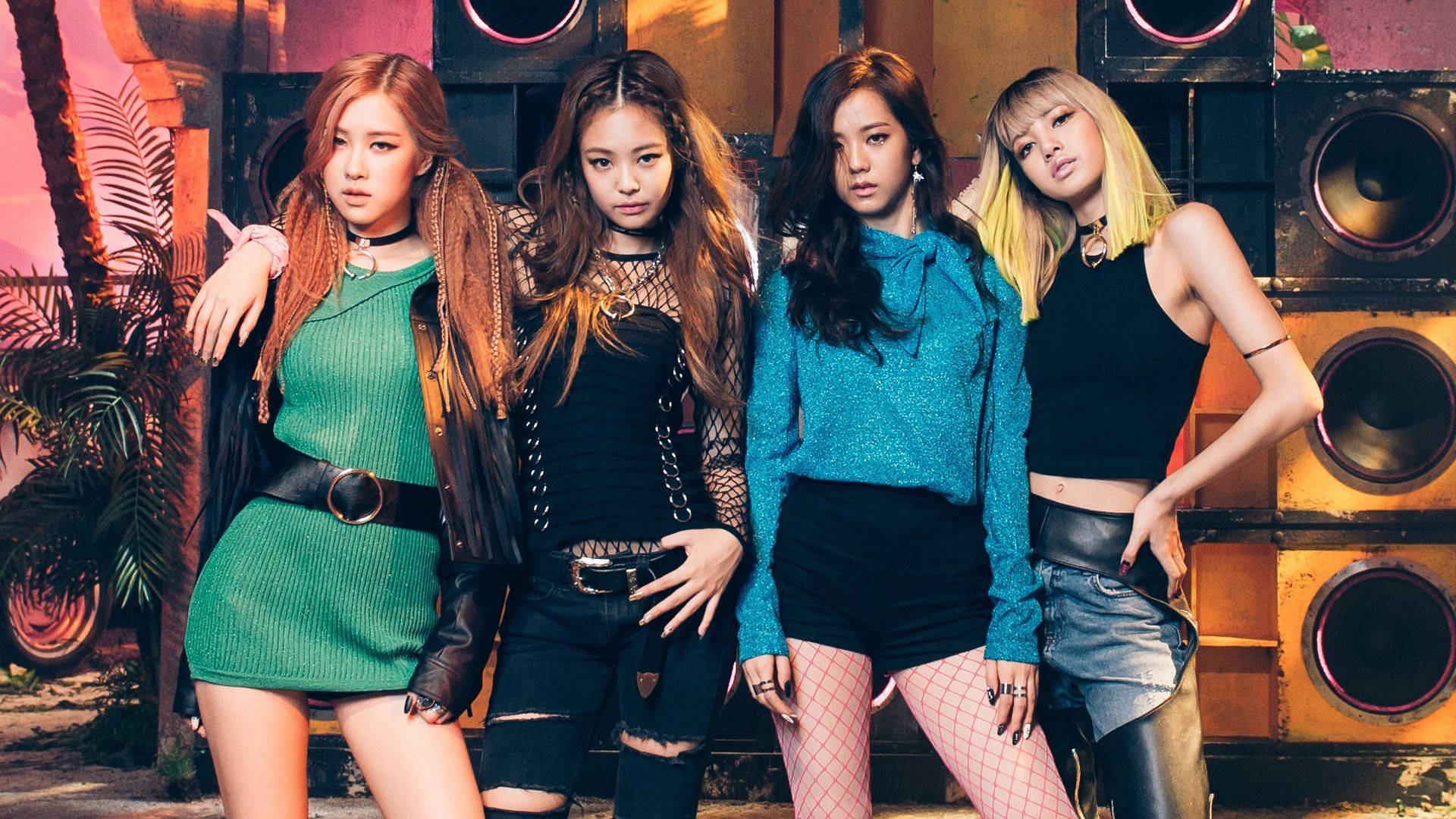 Blackpink Wakitikisa Ulimwengu kwa Boombayah Picha ya Ukuta