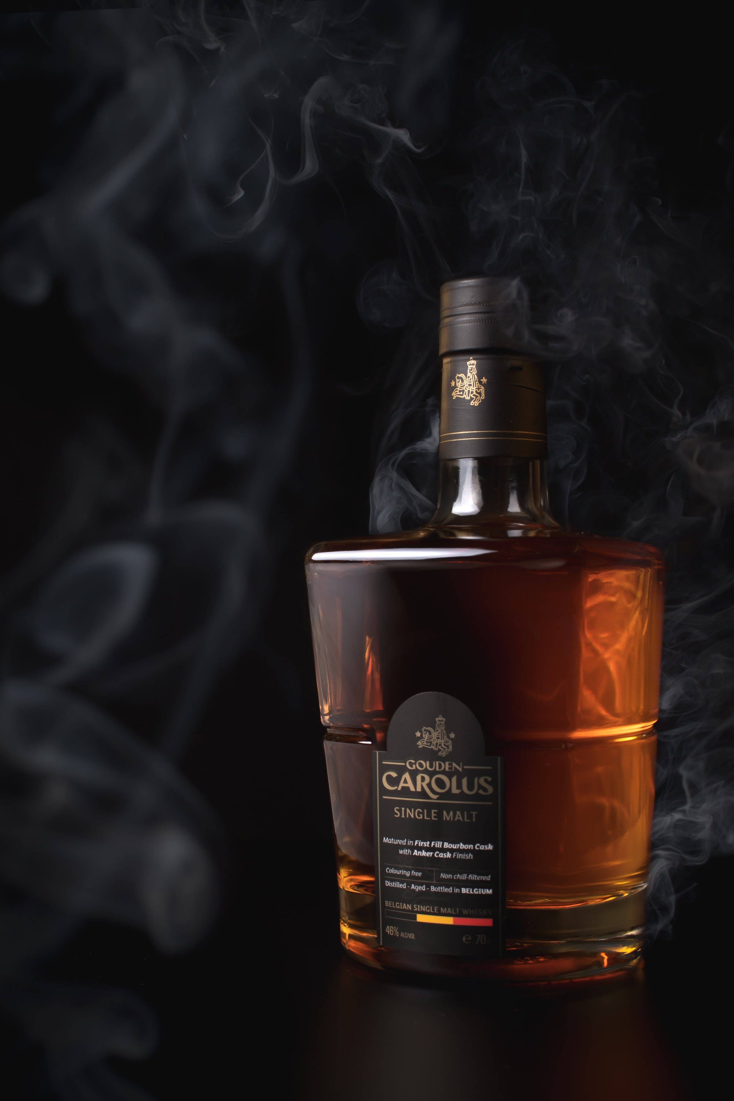 Bottle ya Whiskey Gouden Carolus ya Mwamba Picha ya Ukuta
