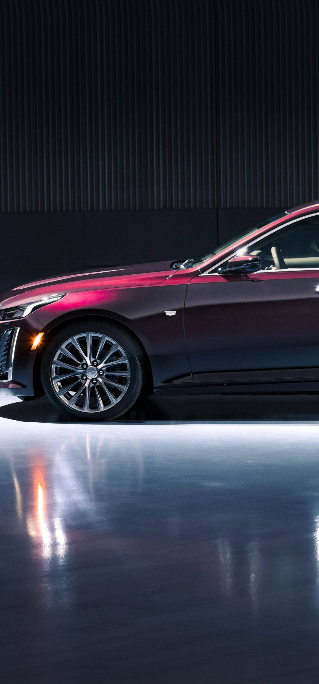 Cadillac Nyekundu Shiny Kutoka iPhone Picha ya Ukuta