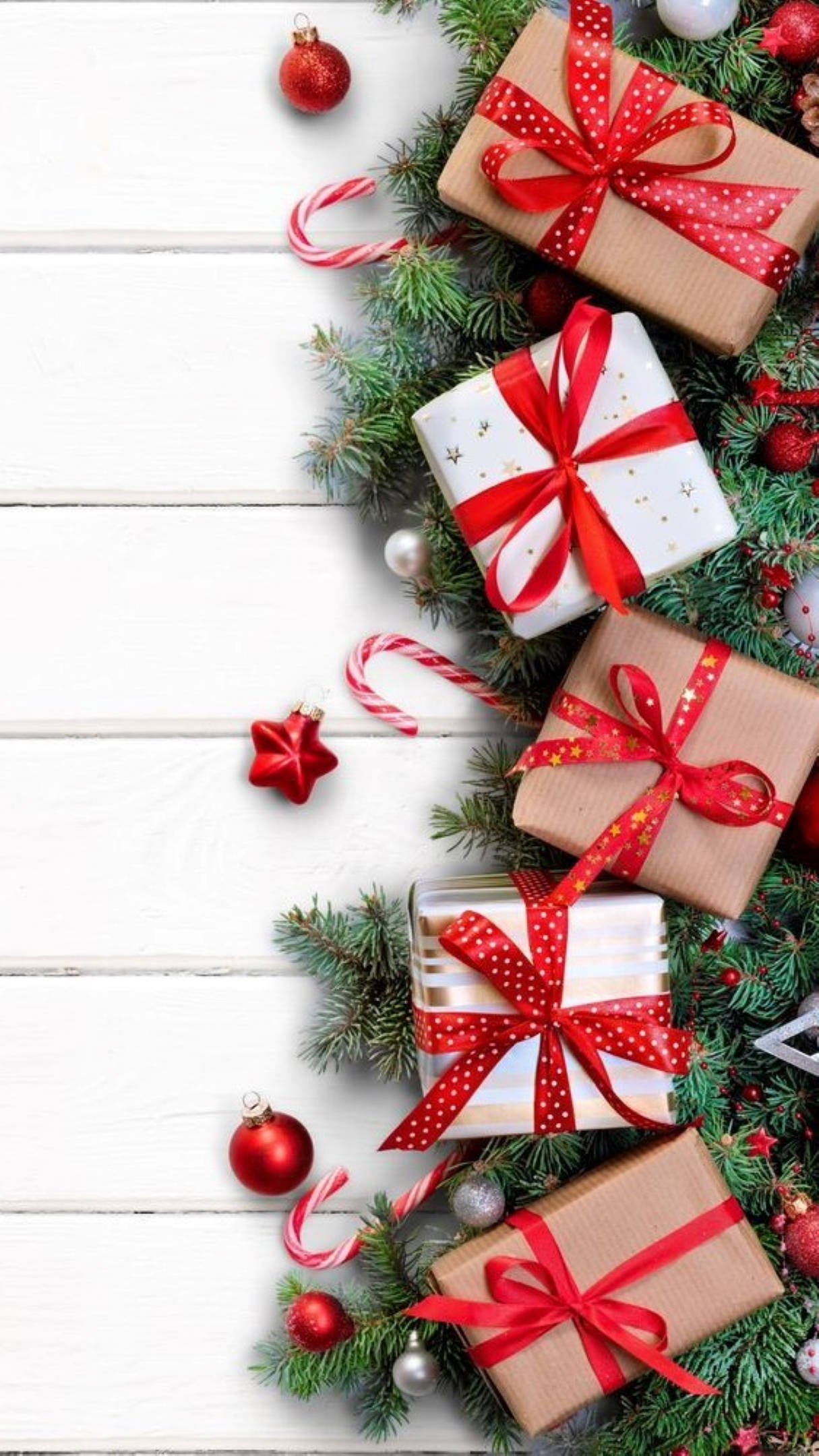 Christmas Aesthetic Holiday Presents Picha ya Ukuta