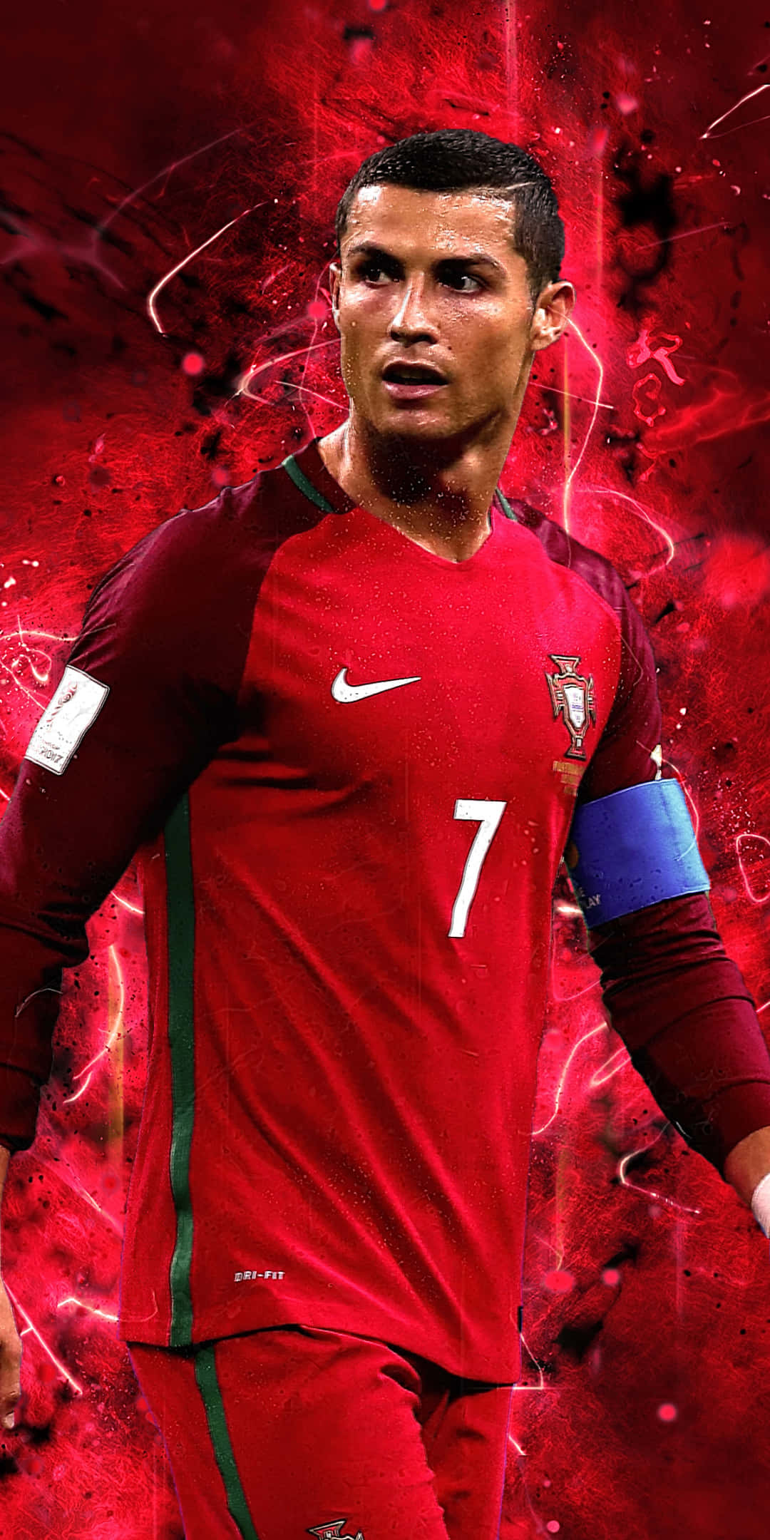 Cristiano Ronaldo akipiga shuti kali uwanjani Picha ya Ukuta