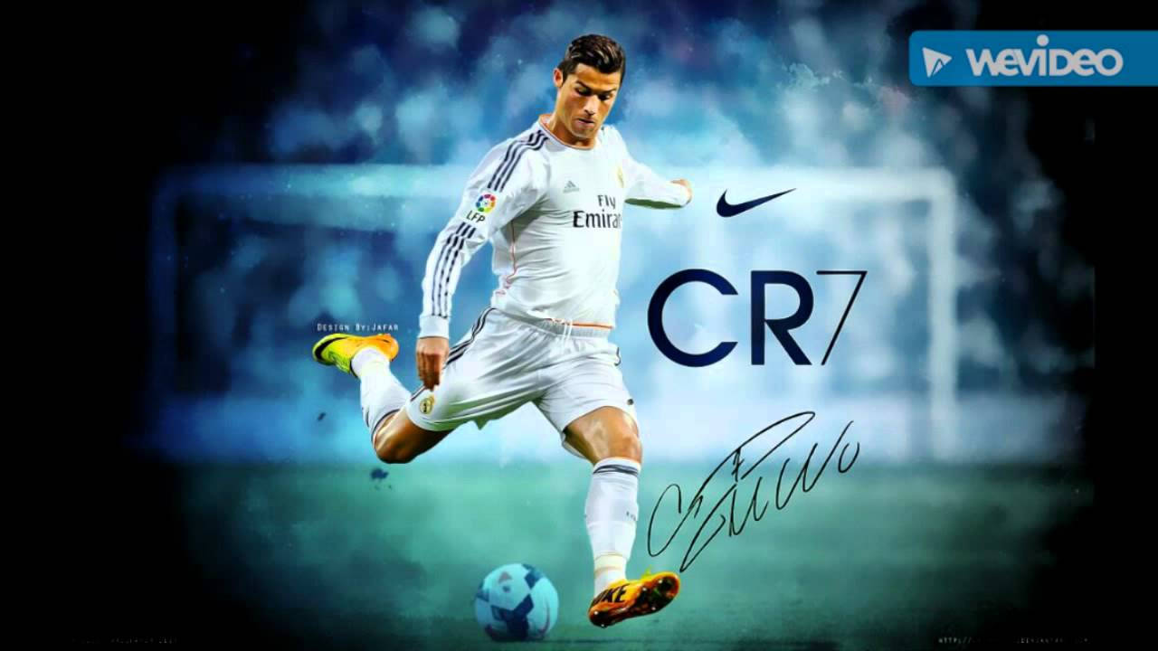 Cristiano Ronaldo Anaonyesha Mtindo Wake wa Kipekee Picha ya Ukuta