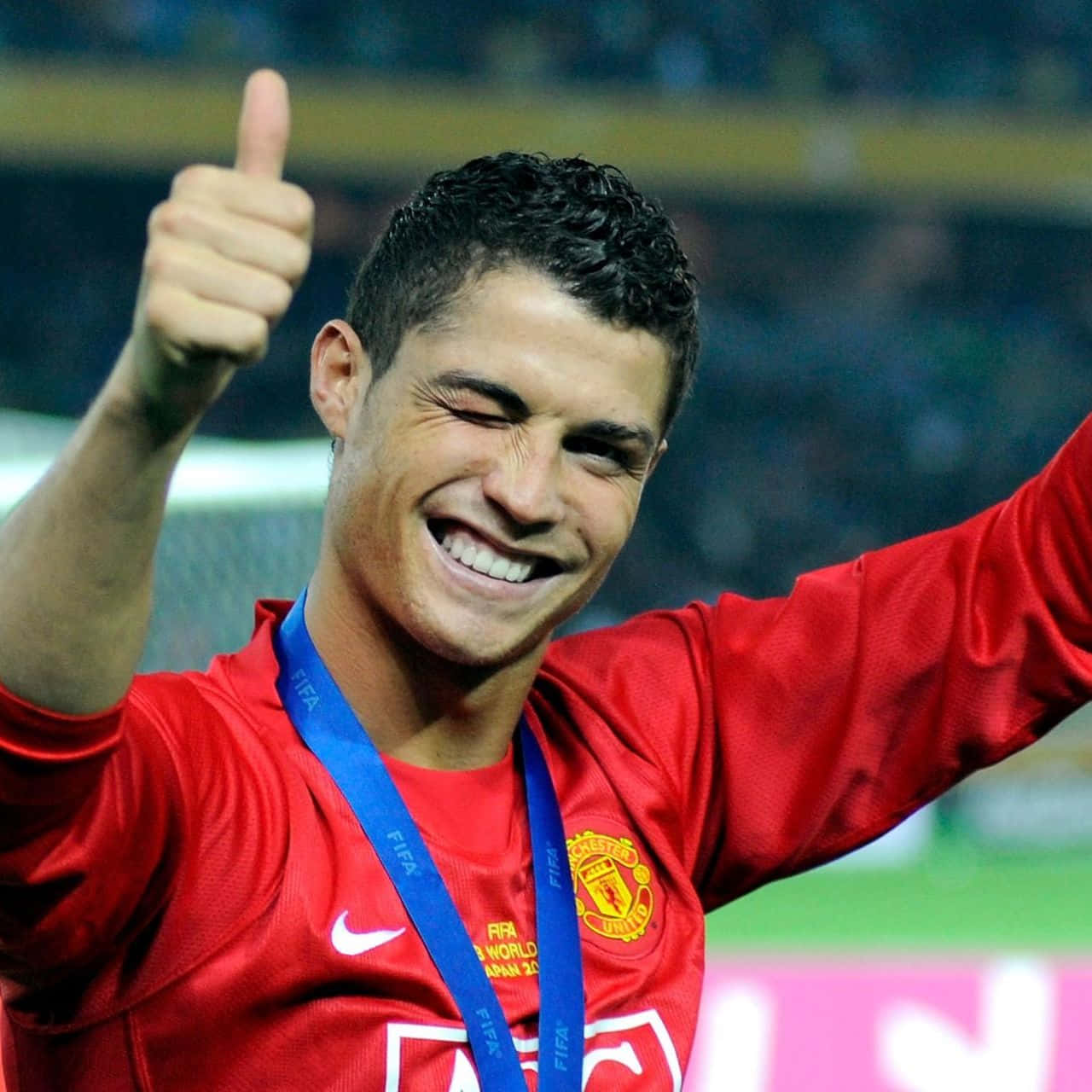 Cristiano Ronaldo Anatoa Timu Yake Kwa Ushindi Picha ya Ukuta