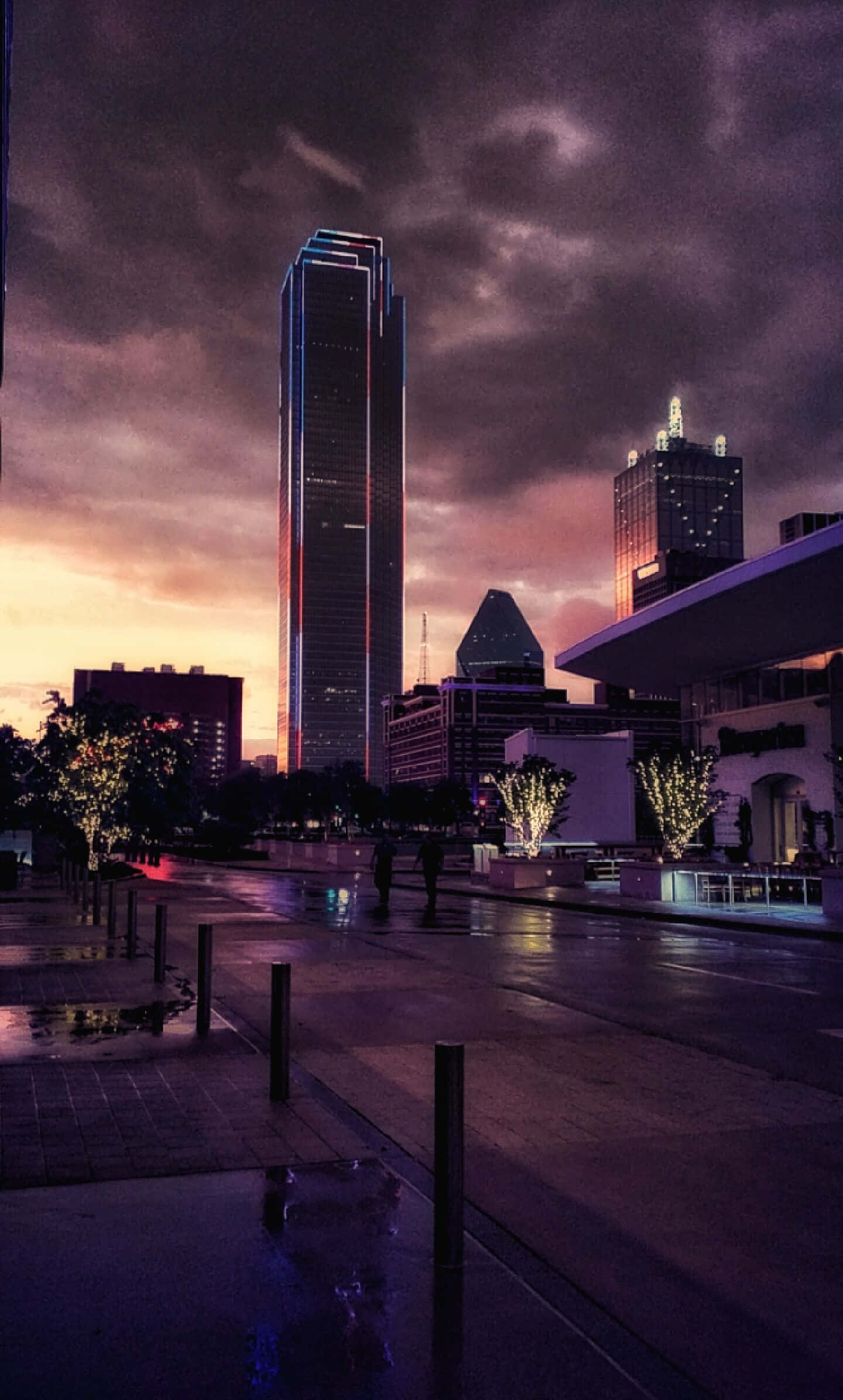 Dallas County Background With Dark Cloud Picha ya Ukuta