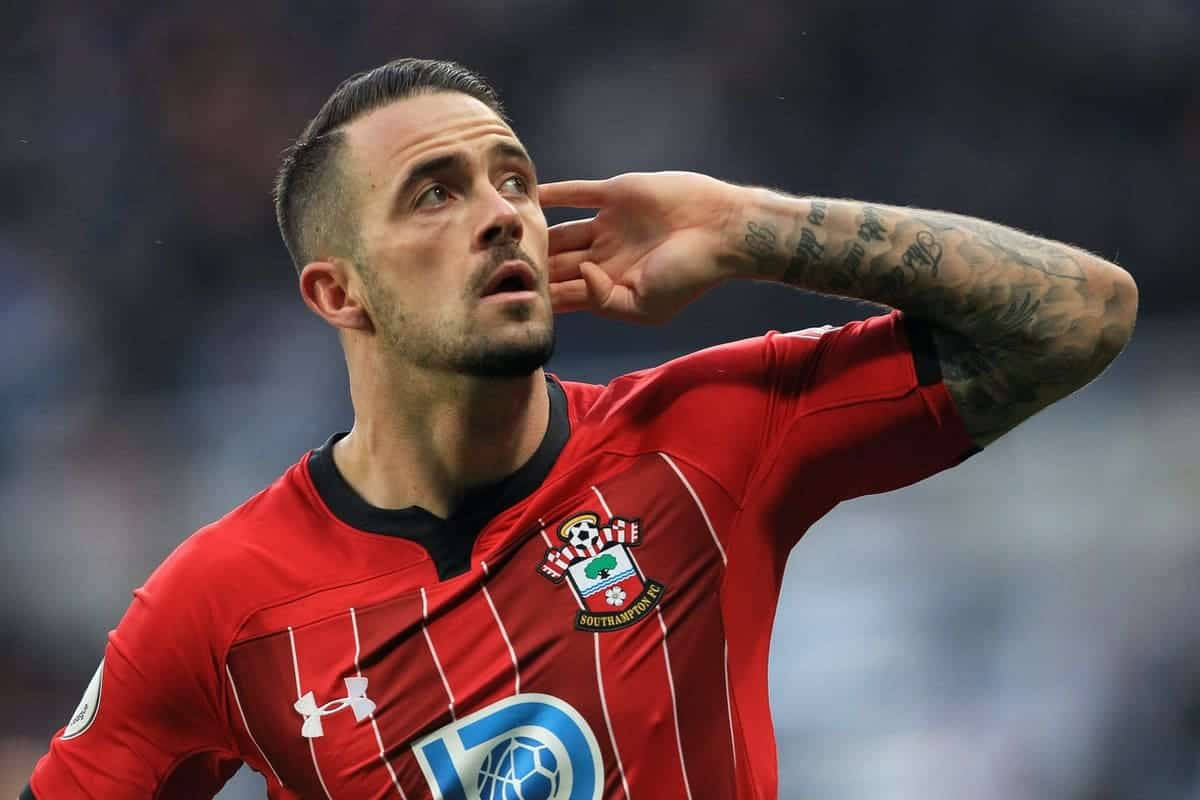 Danny Ings Akishika Sikio Picha ya Ukuta