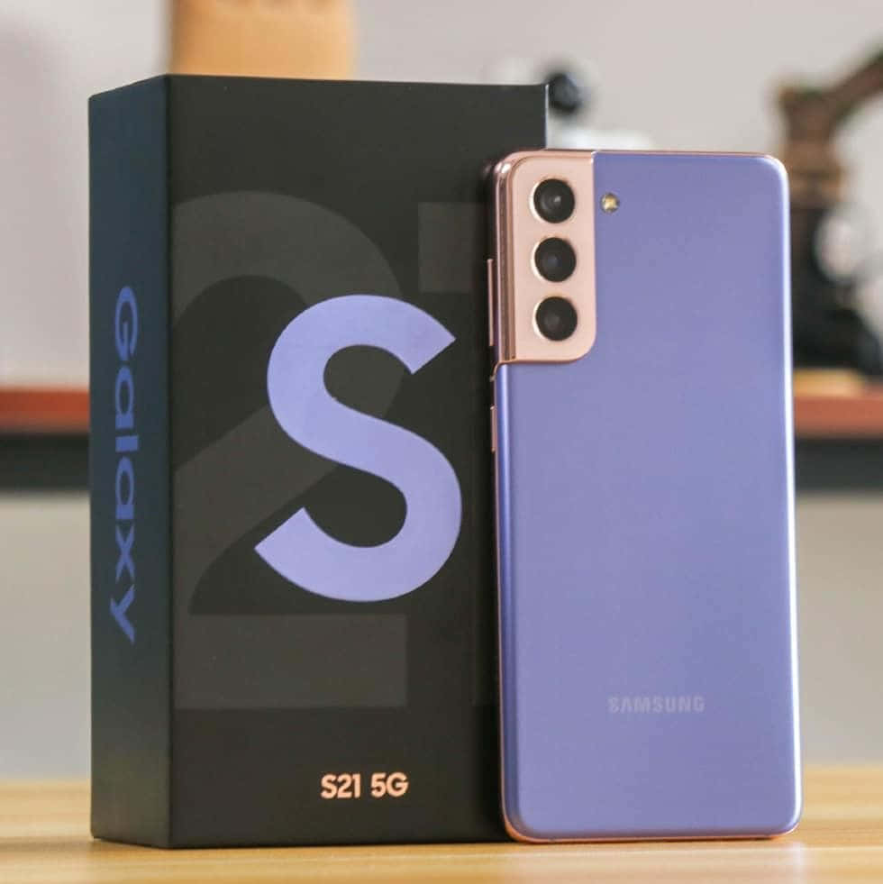 Endelea Kuwa Ukiwa na Galaxy S10 ya Kimapinduzi Picha ya Ukuta