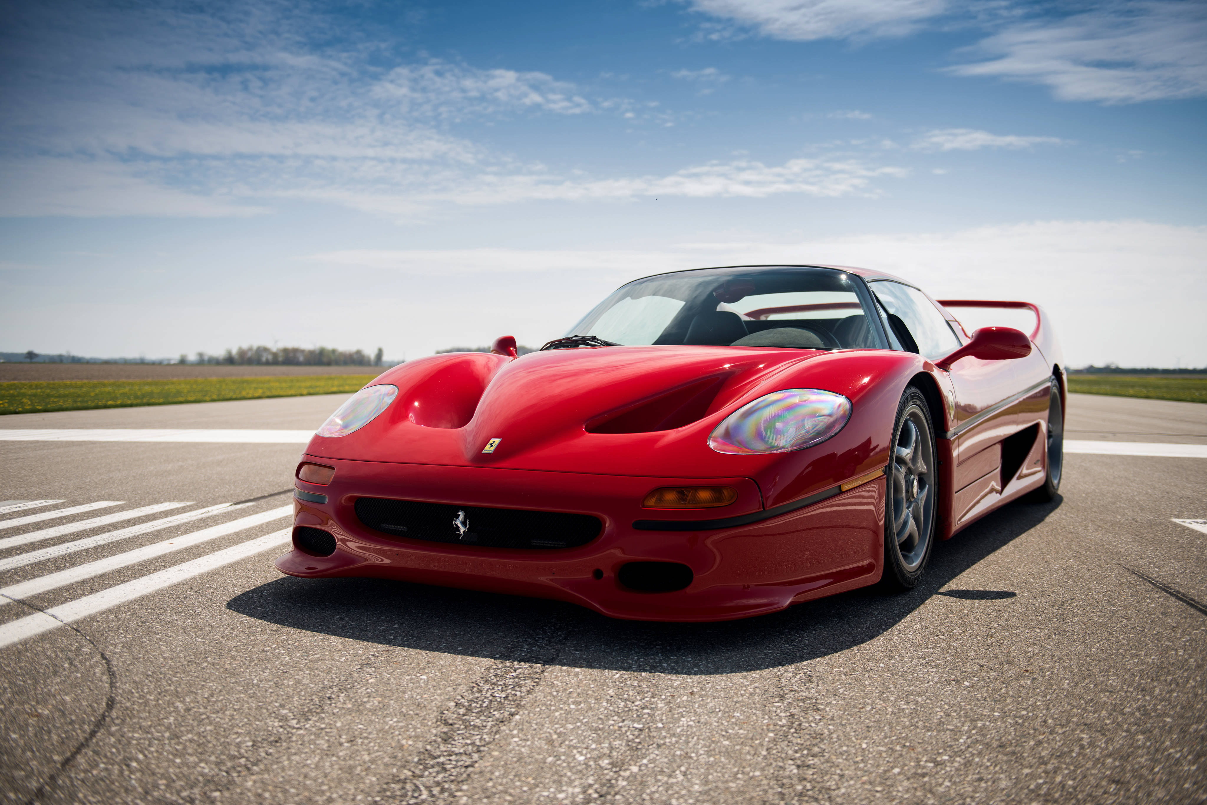 Ferrari F50 Nyekundu Picha ya Ukuta