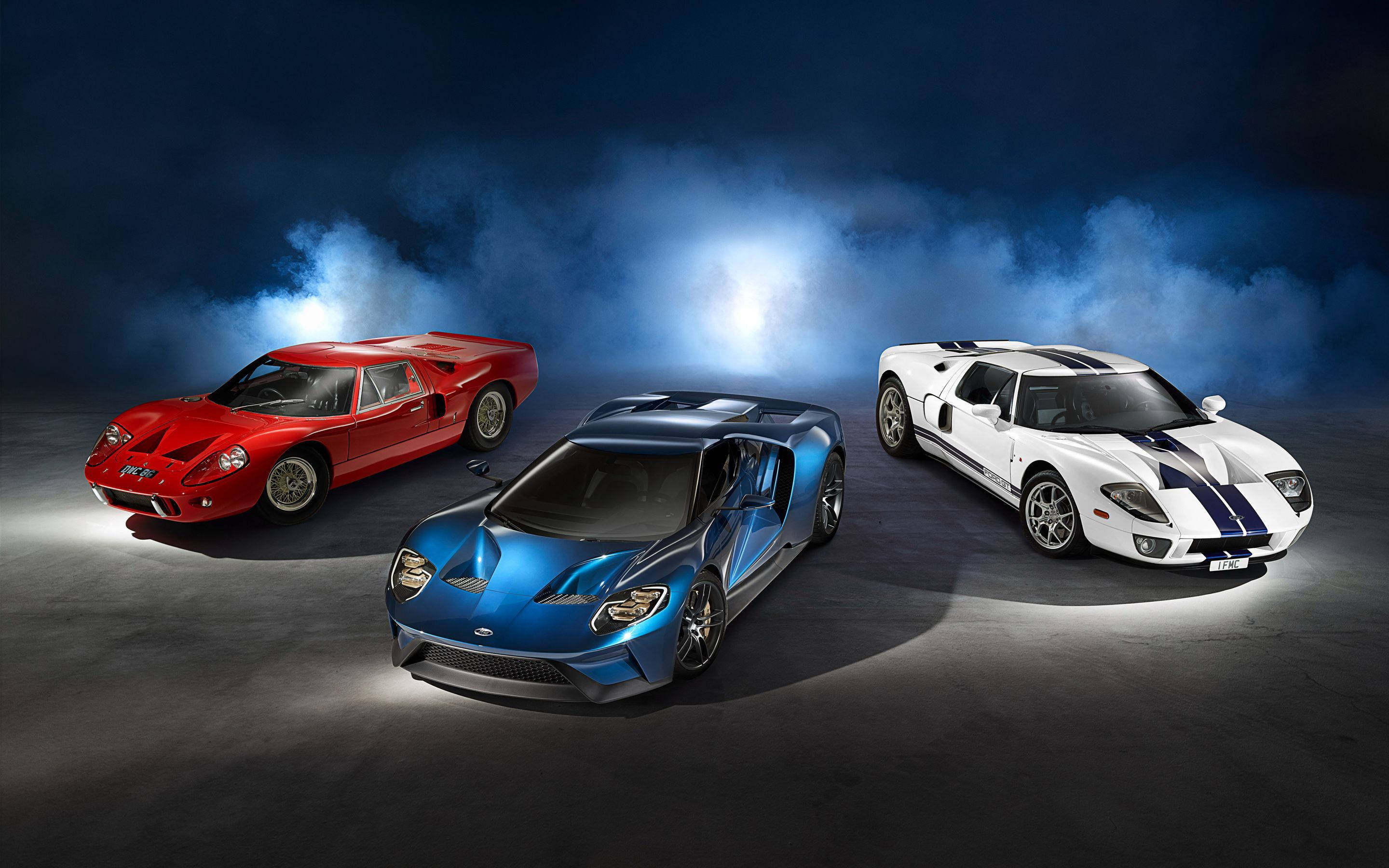 Ford GT Nyekundu, Bluu, na Nyeupe Picha ya Ukuta