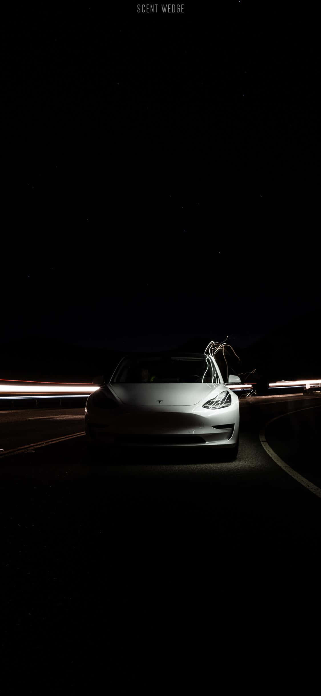 Fungua nguvu ya #Tesla yako kwa iPhone Picha ya Ukuta