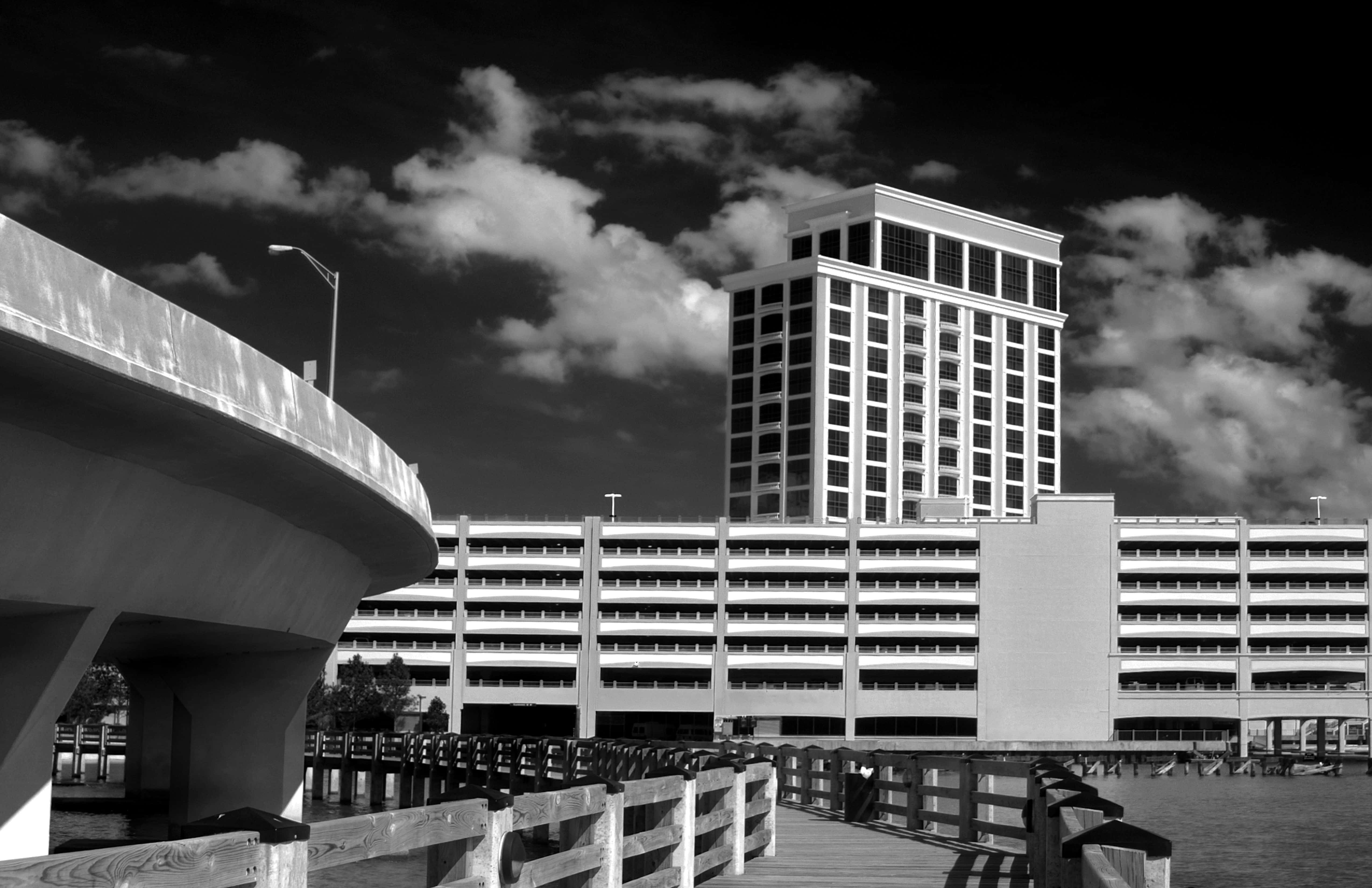 Furahia Anasa ya Beau Rivage Casino na Hoteli huko Mississippi Picha ya Ukuta