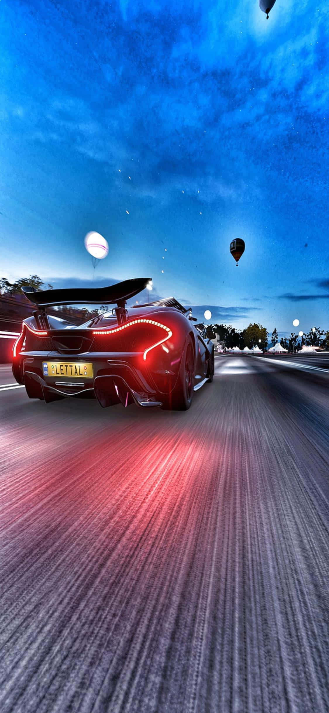 Furahia mwonekano wa kuvutia wa iPhone Xs na Forza Horizon 4 Picha ya Ukuta