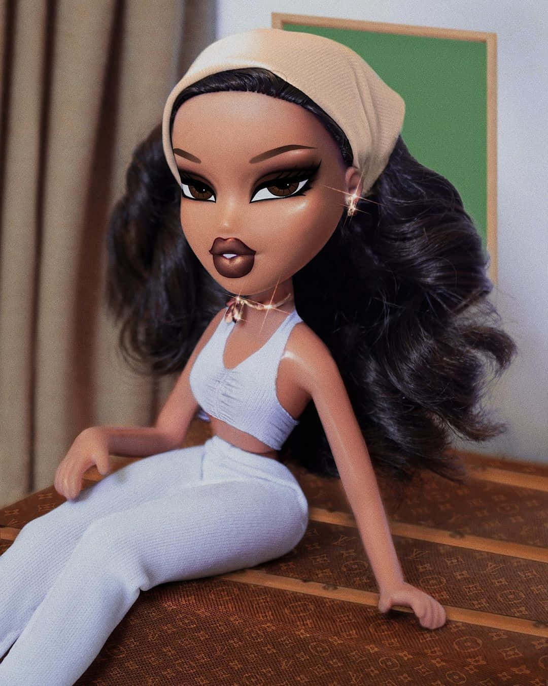 Furahia uzuri wa Bratz Aesthetic Picha ya Ukuta