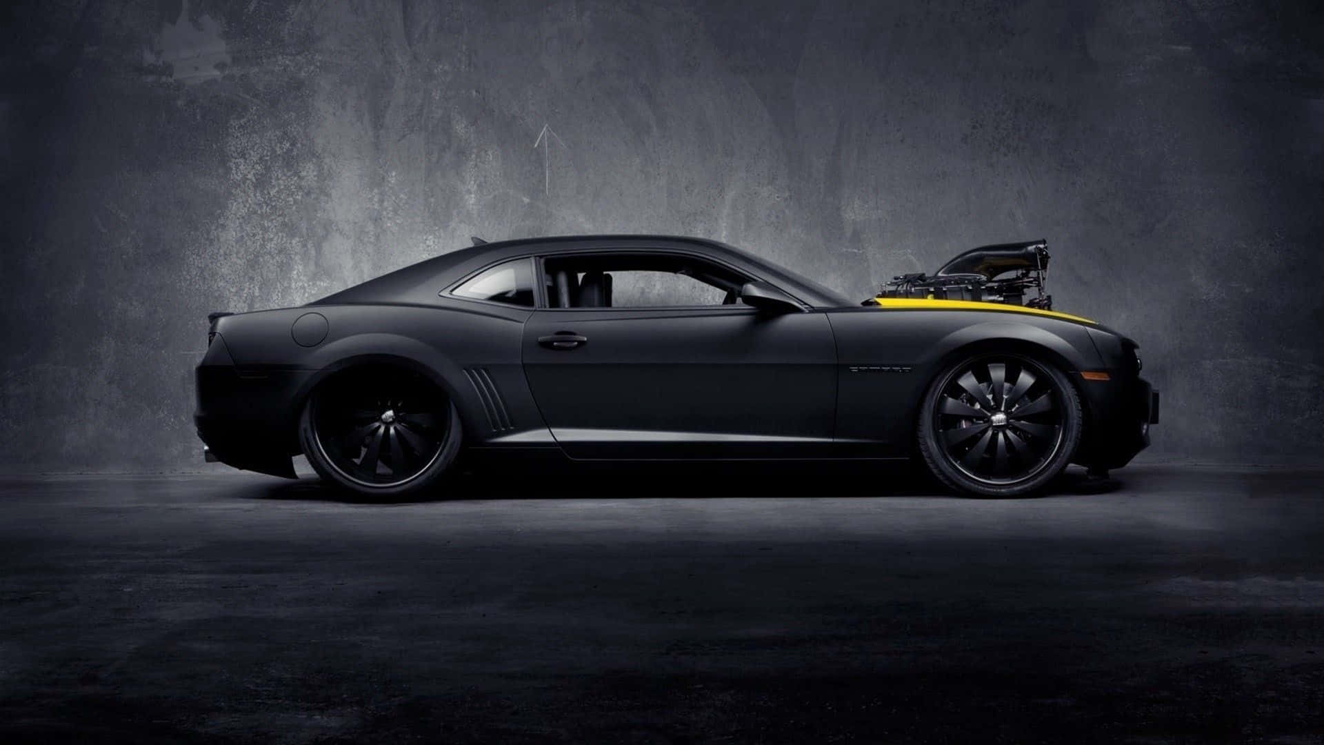 Gari Nyeusi 4K Chevrolet Camaro Picha ya Ukuta
