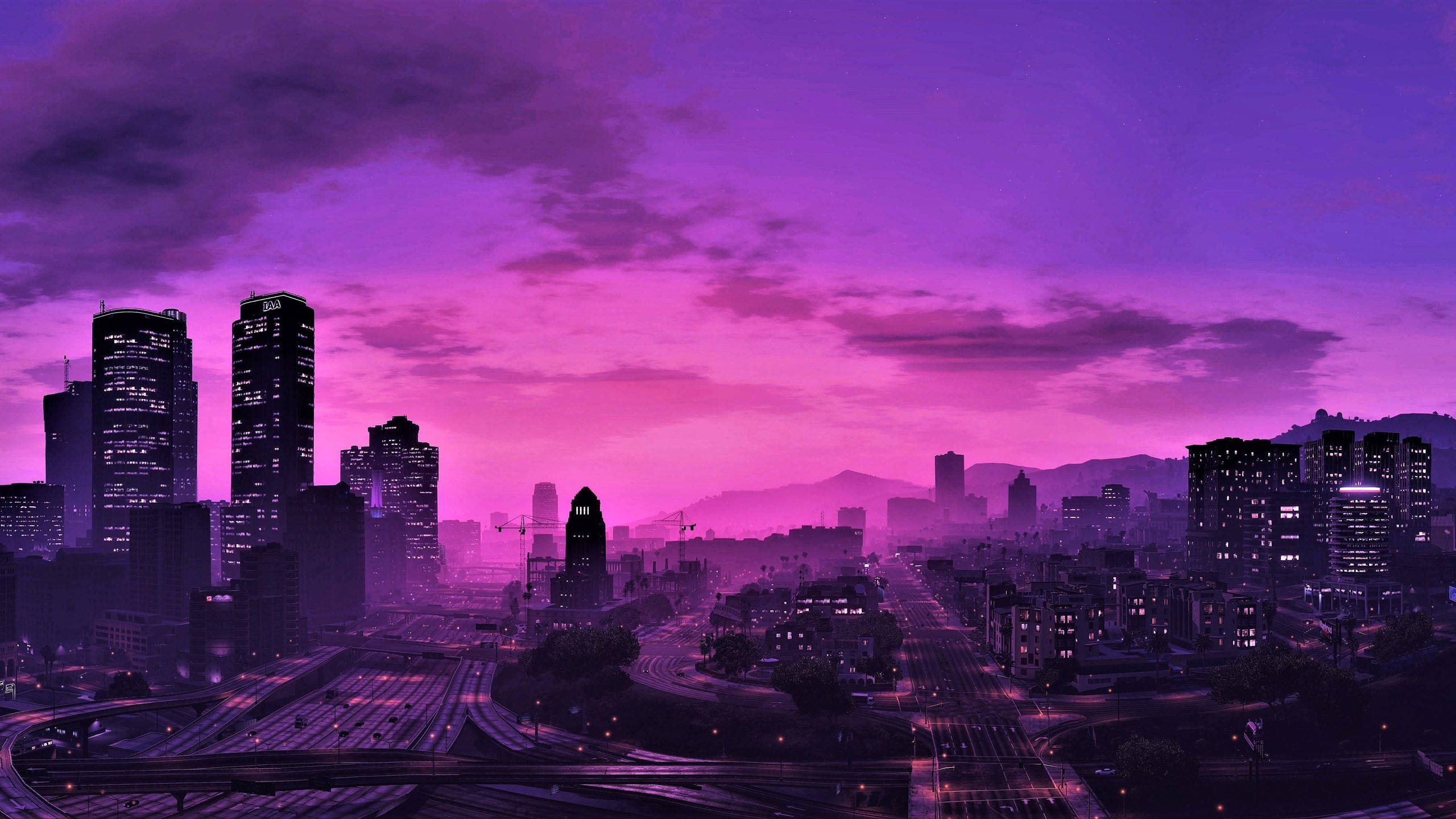 GTA 5 2560x1440 Anga la Usiku la Zambarau Picha ya Ukuta