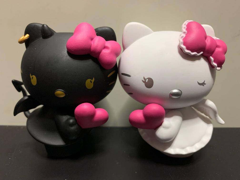Hello Kitty Halloween Sefu na Weusi Picha ya Ukuta