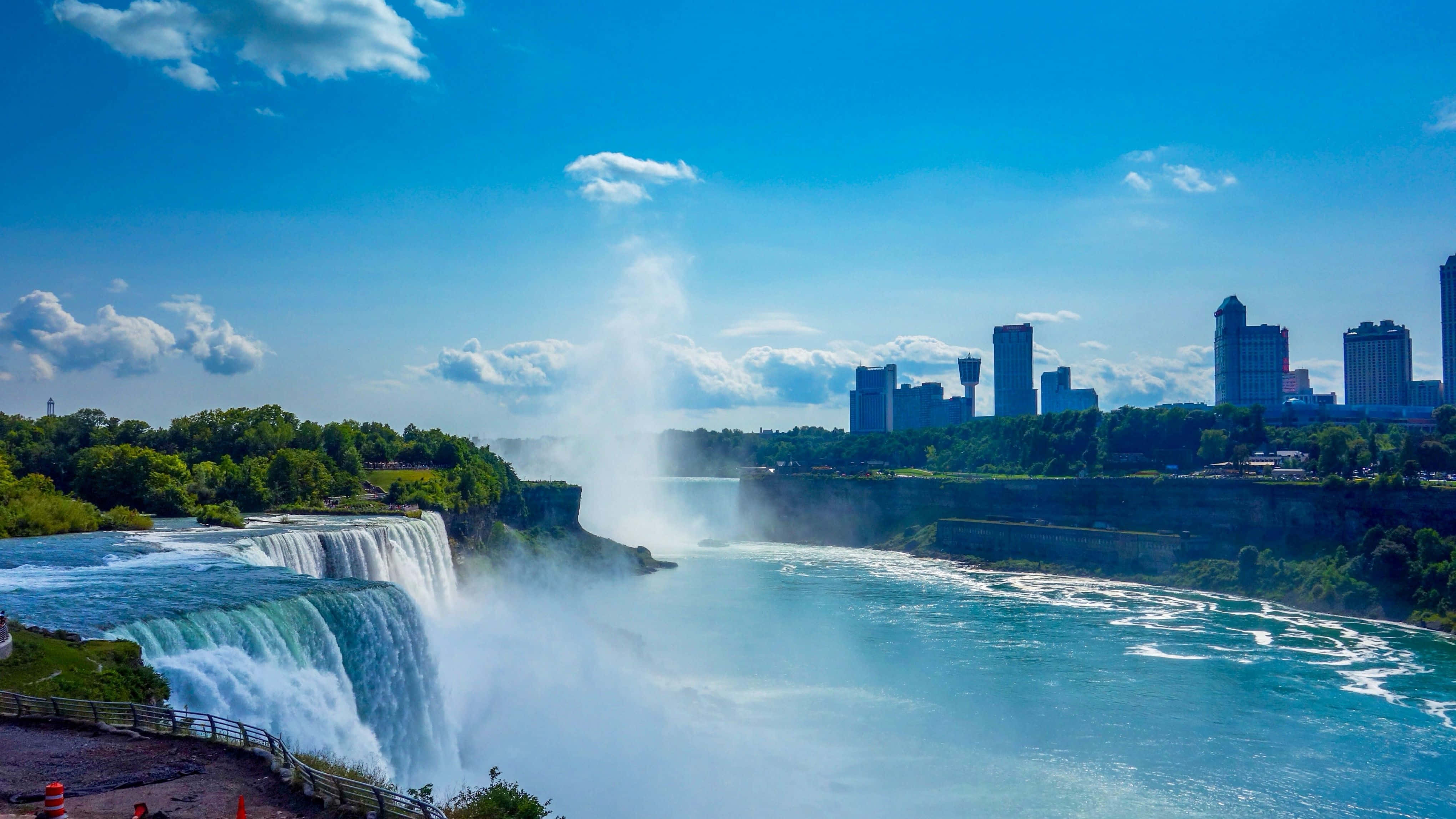 Hifadhi ya Maporomoko ya Niagara 4K Kwa Kufuatilia Picha ya Ukuta