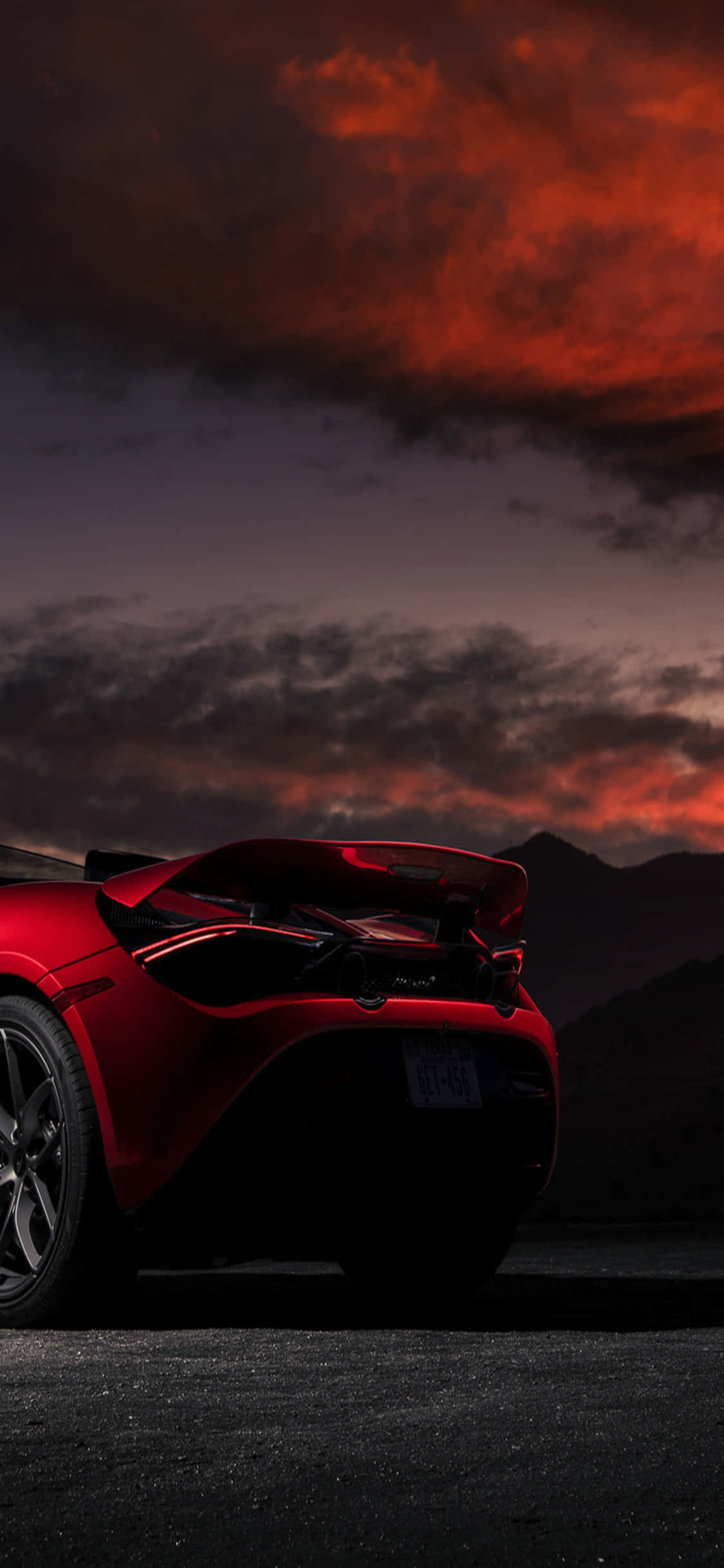 iPhone X Mclaren 720s Nyekundu Machweo Background Picha ya Ukuta