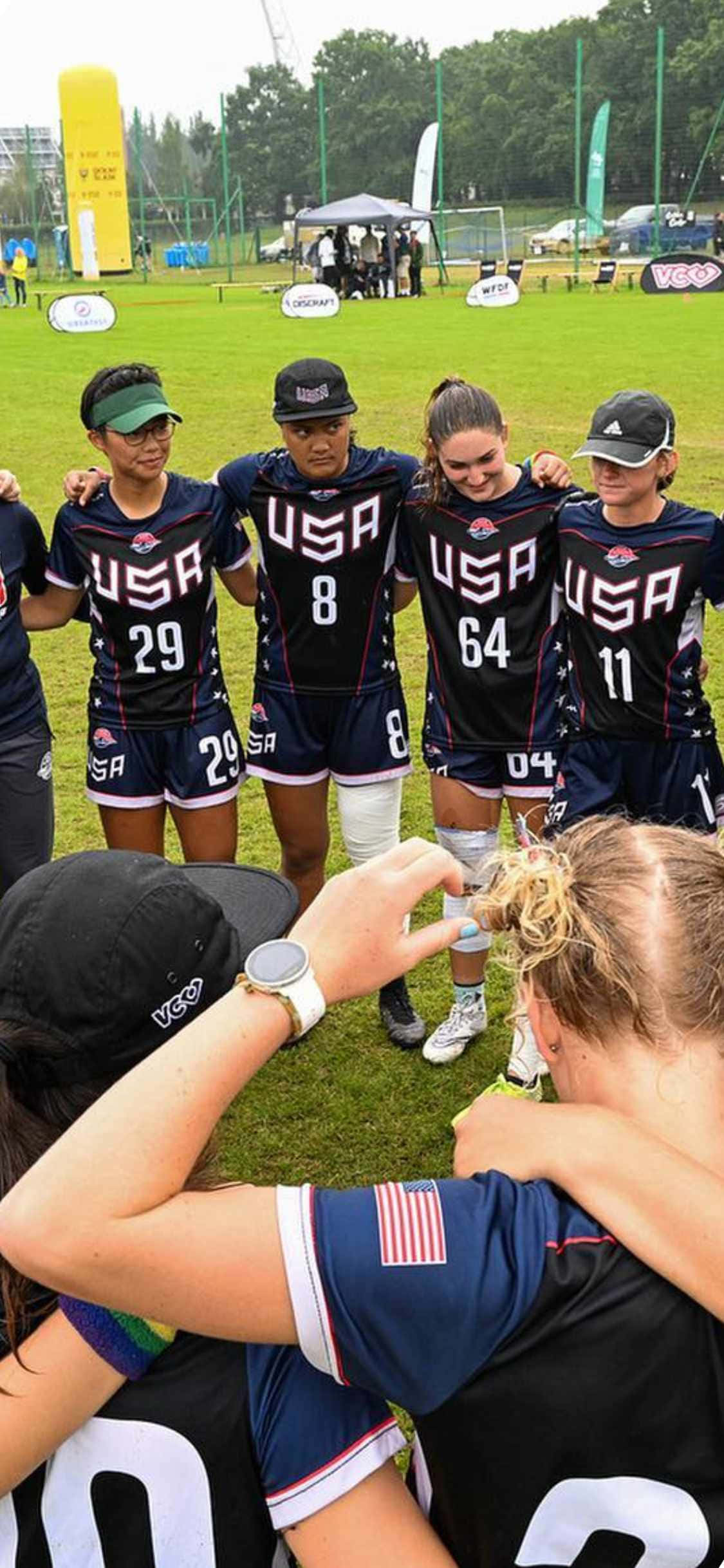 Mazingira ya Ultimate Frisbee ya iPhone X - Mzunguko Picha ya Ukuta