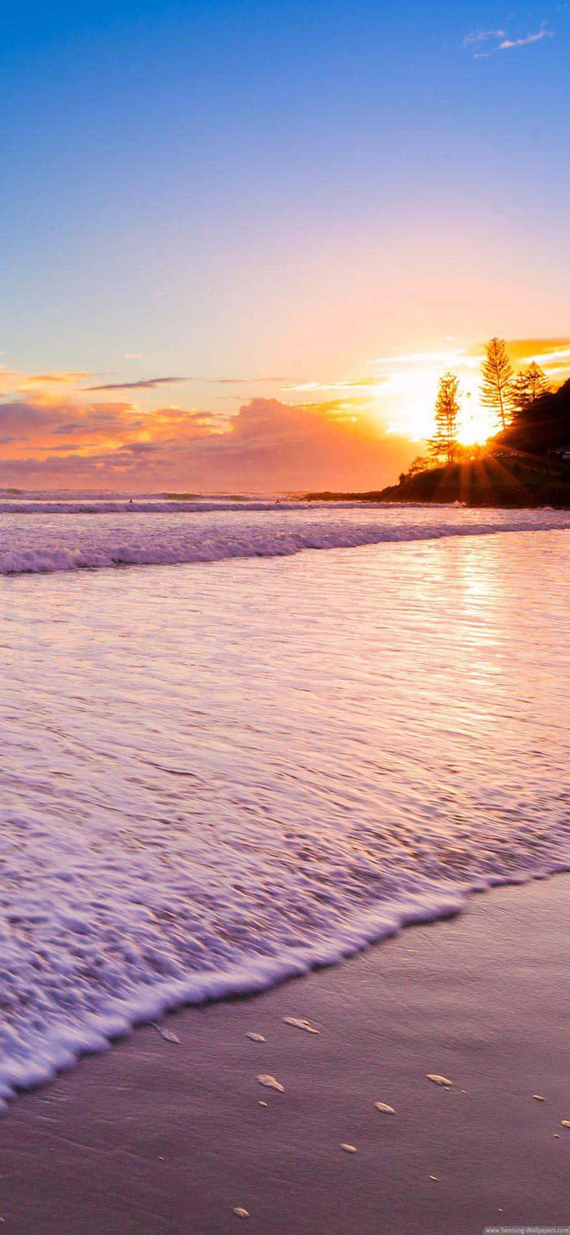 iPhone XS Beach Long Shoreline Background Picha ya Ukuta