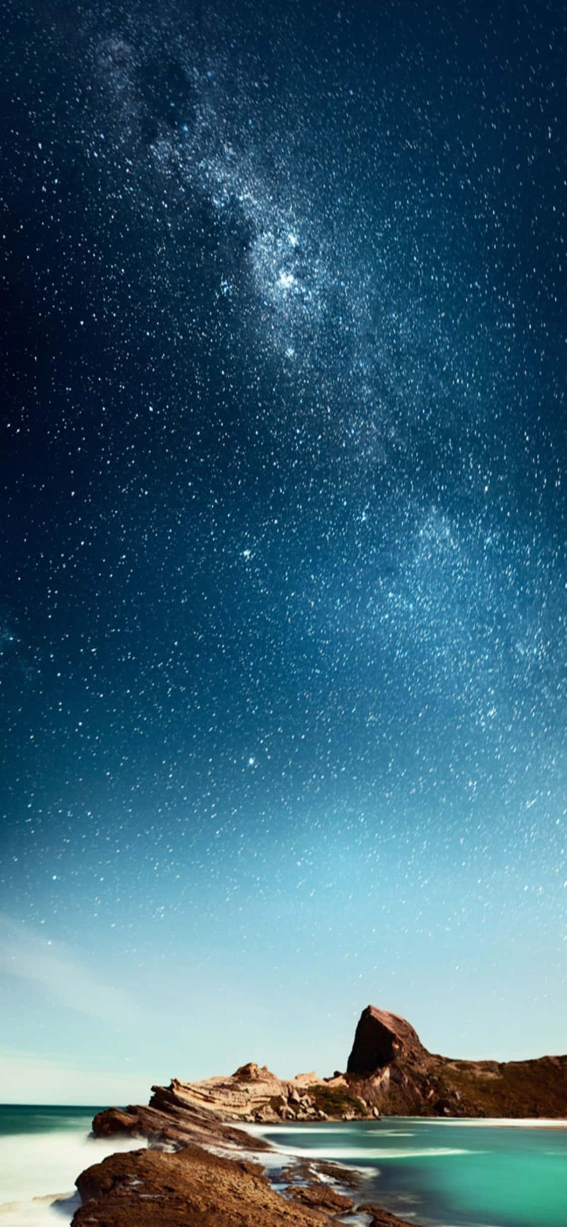 iPhone XS Beach And Milky Way Background Picha ya Ukuta
