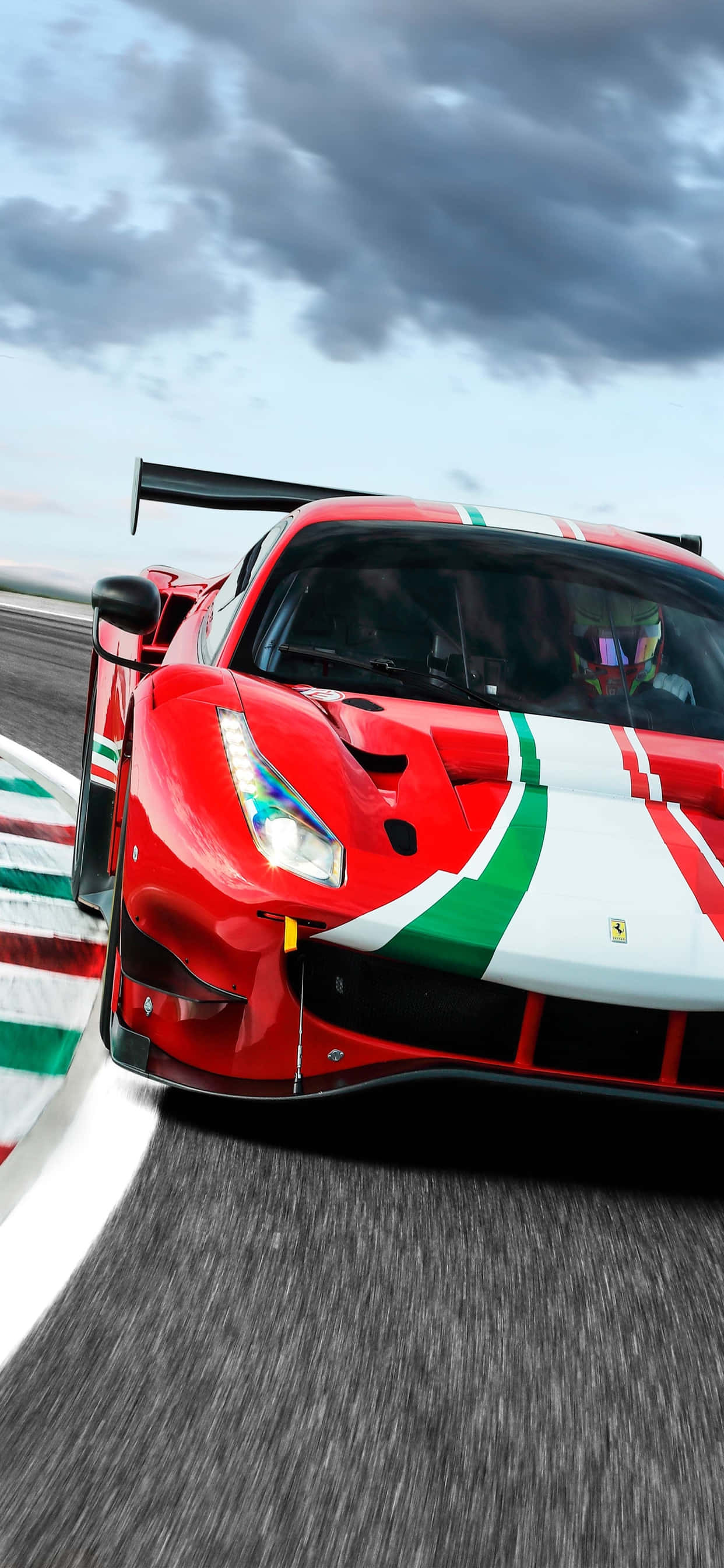 iPhone Xs Max Ferrari Background Ferrari 488 GT3 Juu ya Wimbo Picha ya Ukuta