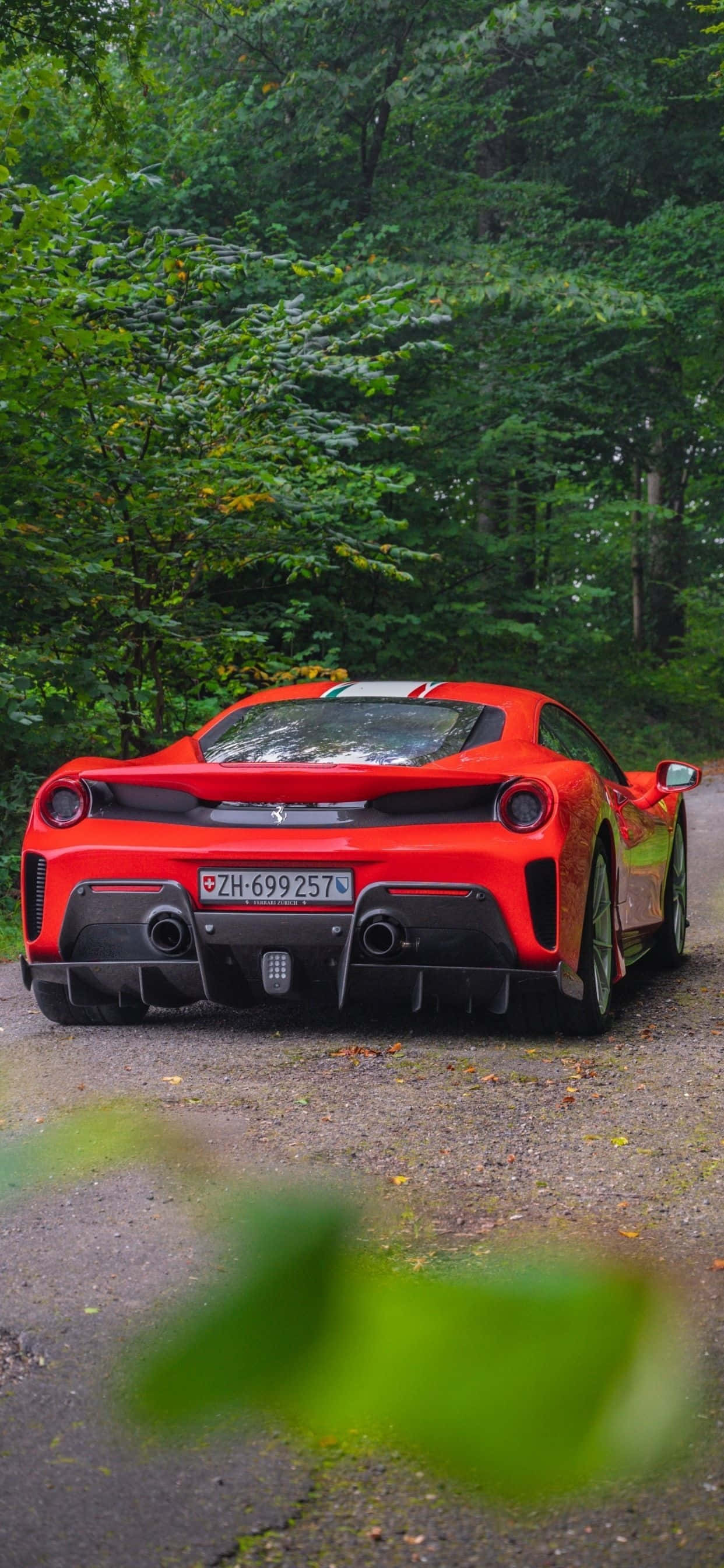 iPhone Xs Max Ferrari Background Red Ferrari 488 Pista Imepakwa Picha ya Ukuta