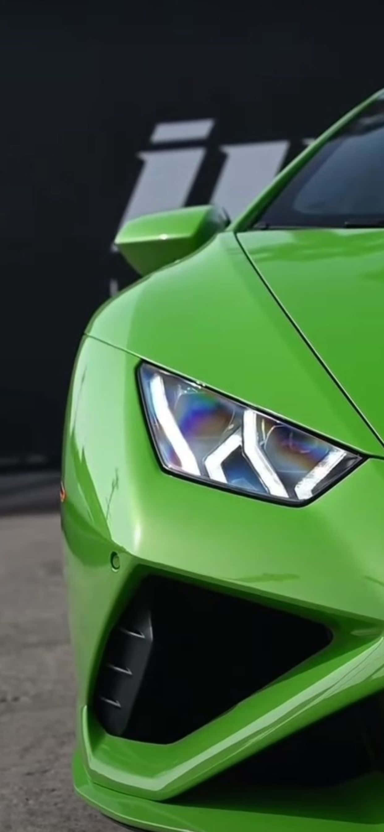 iPhone XS Max Lamborghini Green Background Picha ya Ukuta