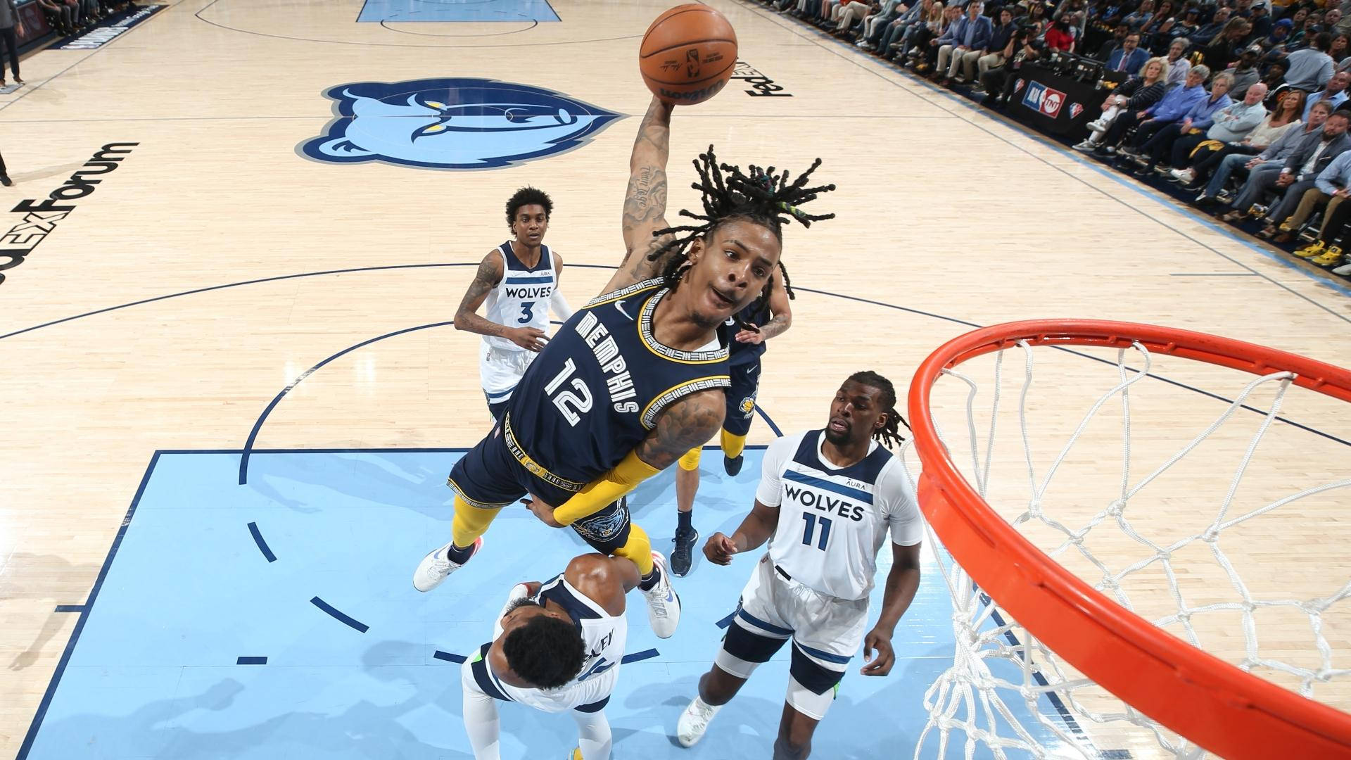 Ja Morant Anaruka Akicheza Dhidi ya Wolves Picha ya Ukuta