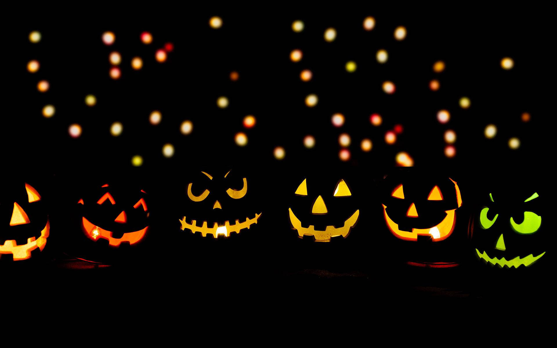 Jack-o'-lanterns Zuri Zuri za Halloween Zinazong'aa Picha ya Ukuta