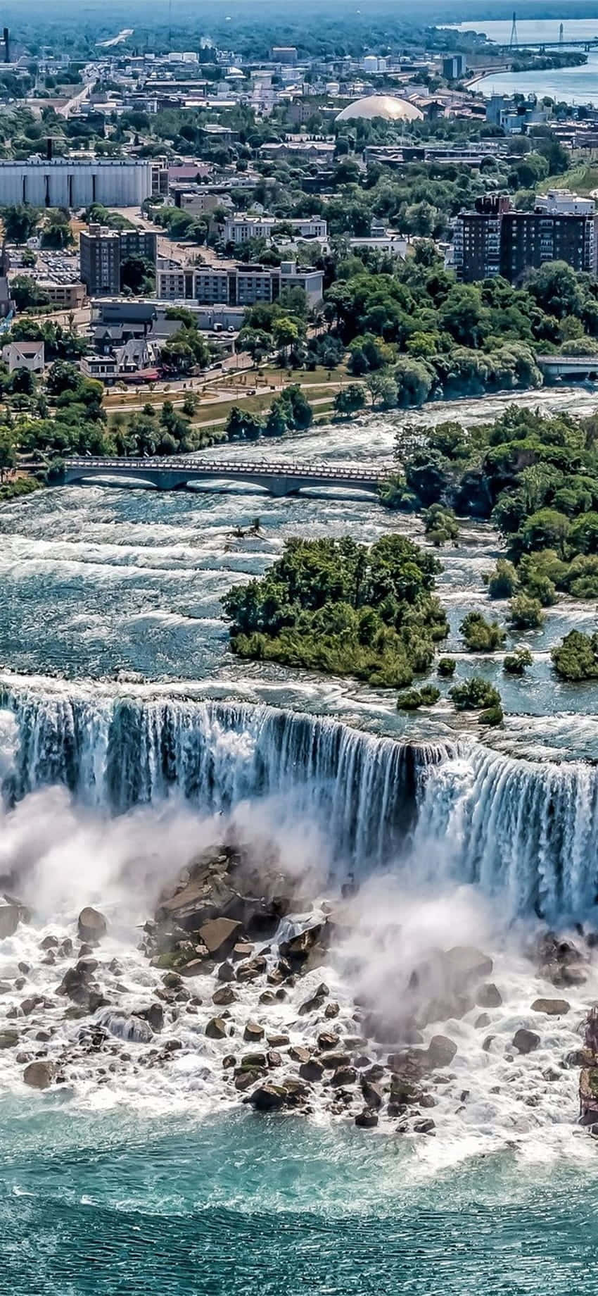 The Natural Beauty of Niagara Falls Picha ya Ukuta