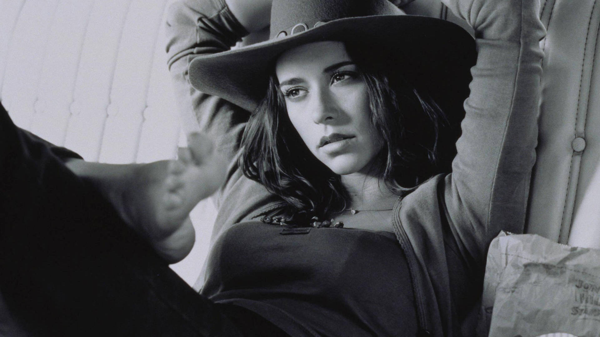 Jennifer Love Hewitt Sivujivujivu Picha ya Ukuta
