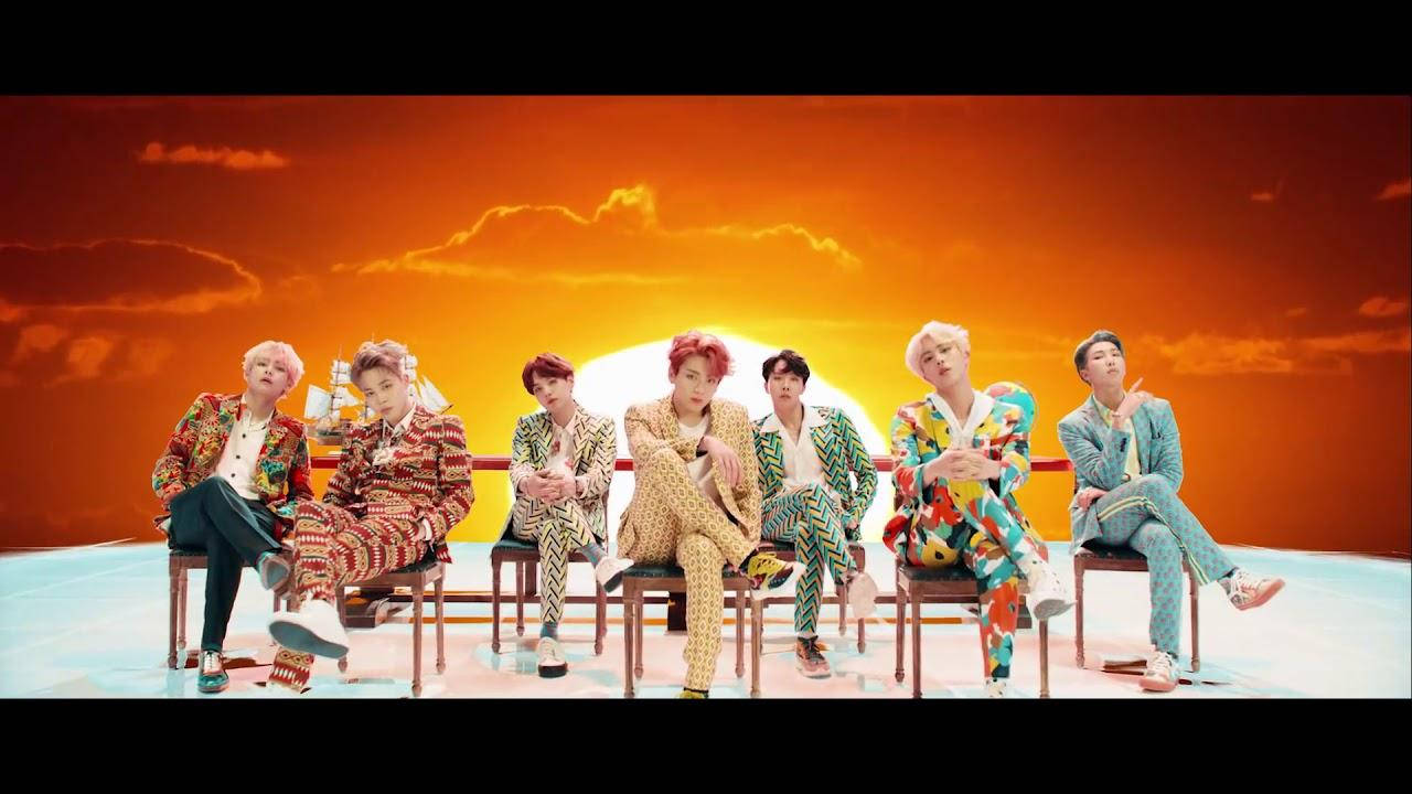 Karatasi ya Meza ya BTS "Idol" MV Picha ya Ukuta