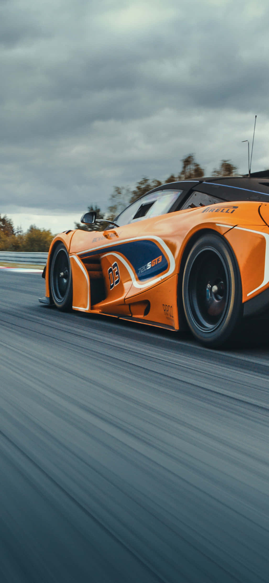 Kasi Inakuta Utu - iPhone Xs & Mclaren 720s Picha ya Ukuta
