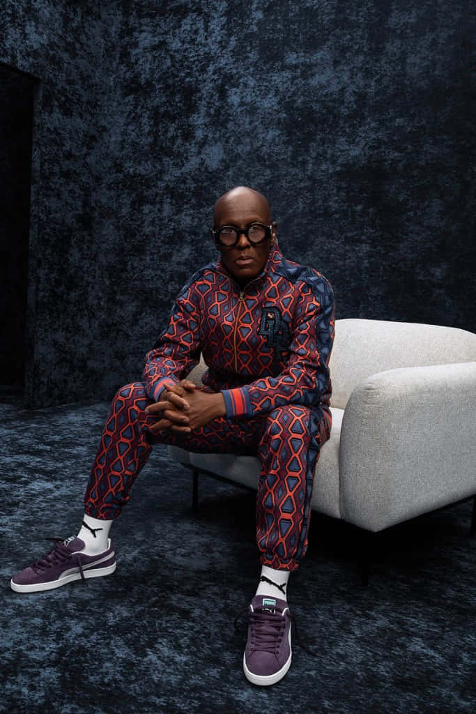 Kichwa: Dapper Dan amekolewa katika kwaya ya retro ya kikweli. Picha ya Ukuta