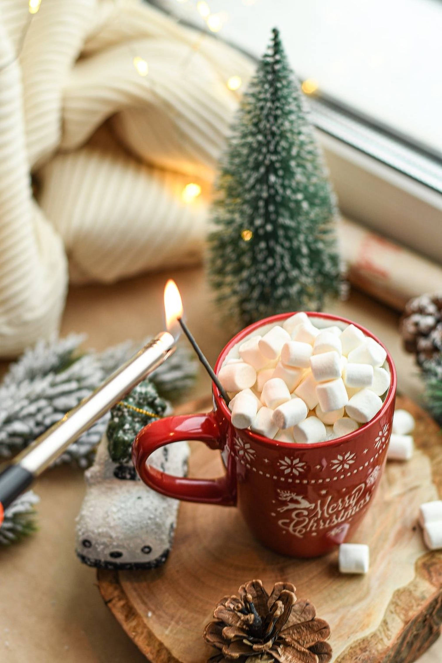 Kinywaji Cha Marshmallow Cha Krismasi Cha Kupendeza Picha ya Ukuta