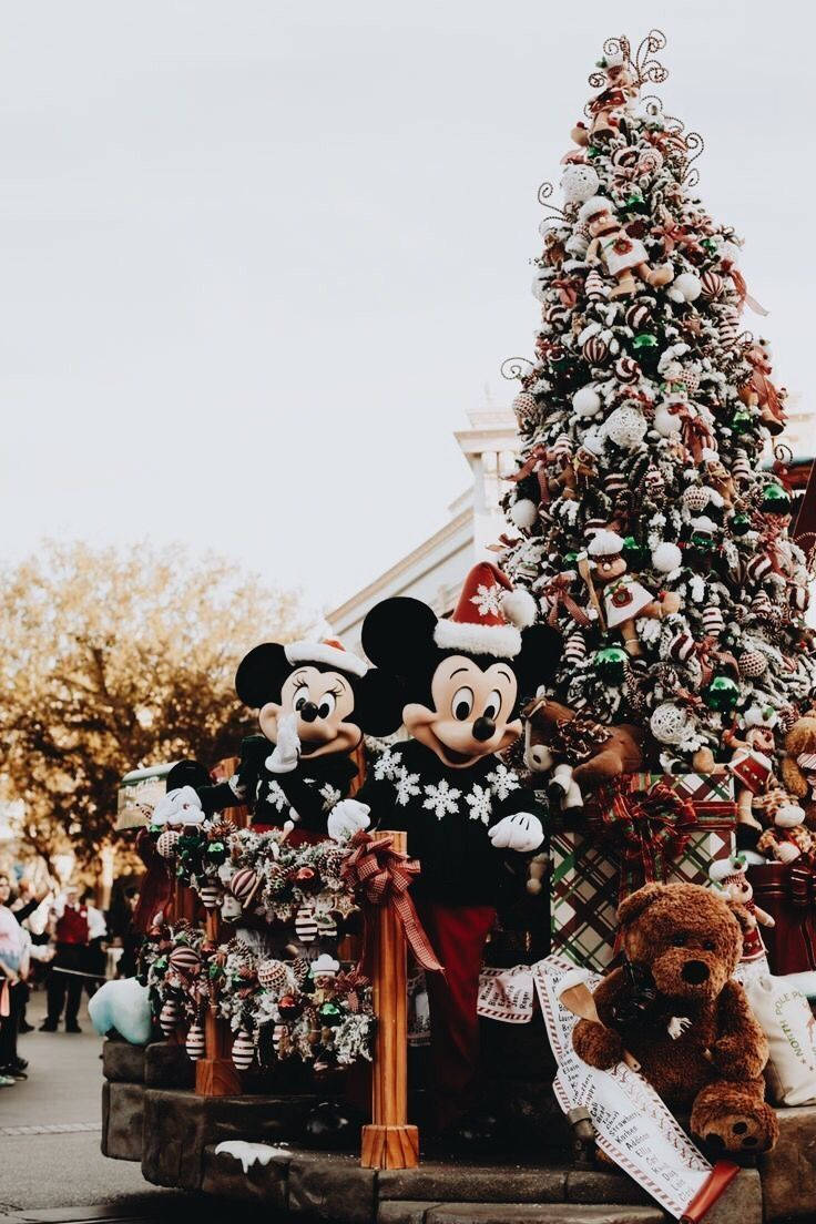 Krismasi ya Disney iPhone ya Kale Mickey & Minnie Mouse Picha ya Ukuta