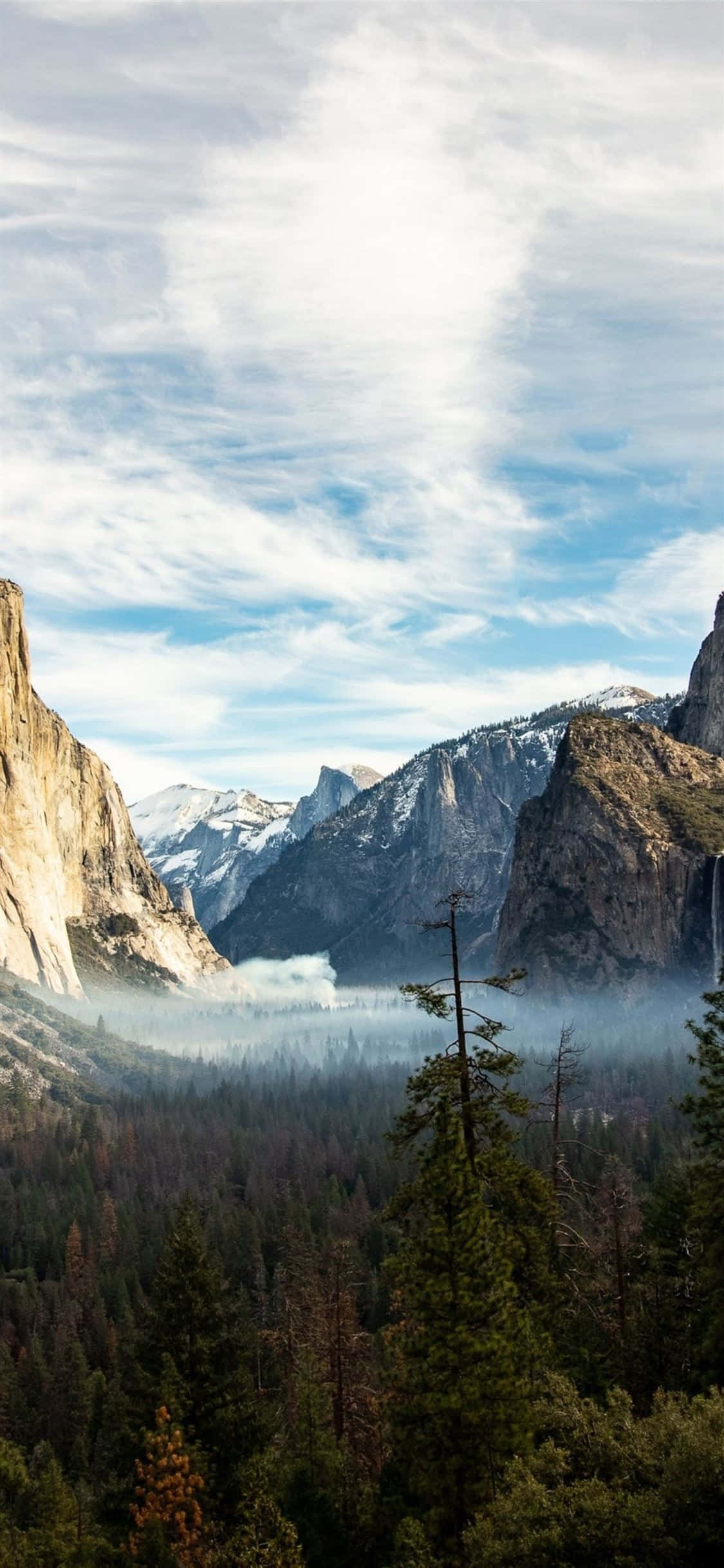 Kufurahia uzuri wa pwani ya California mwishoni mwa mifuko yako Picha ya Ukuta
