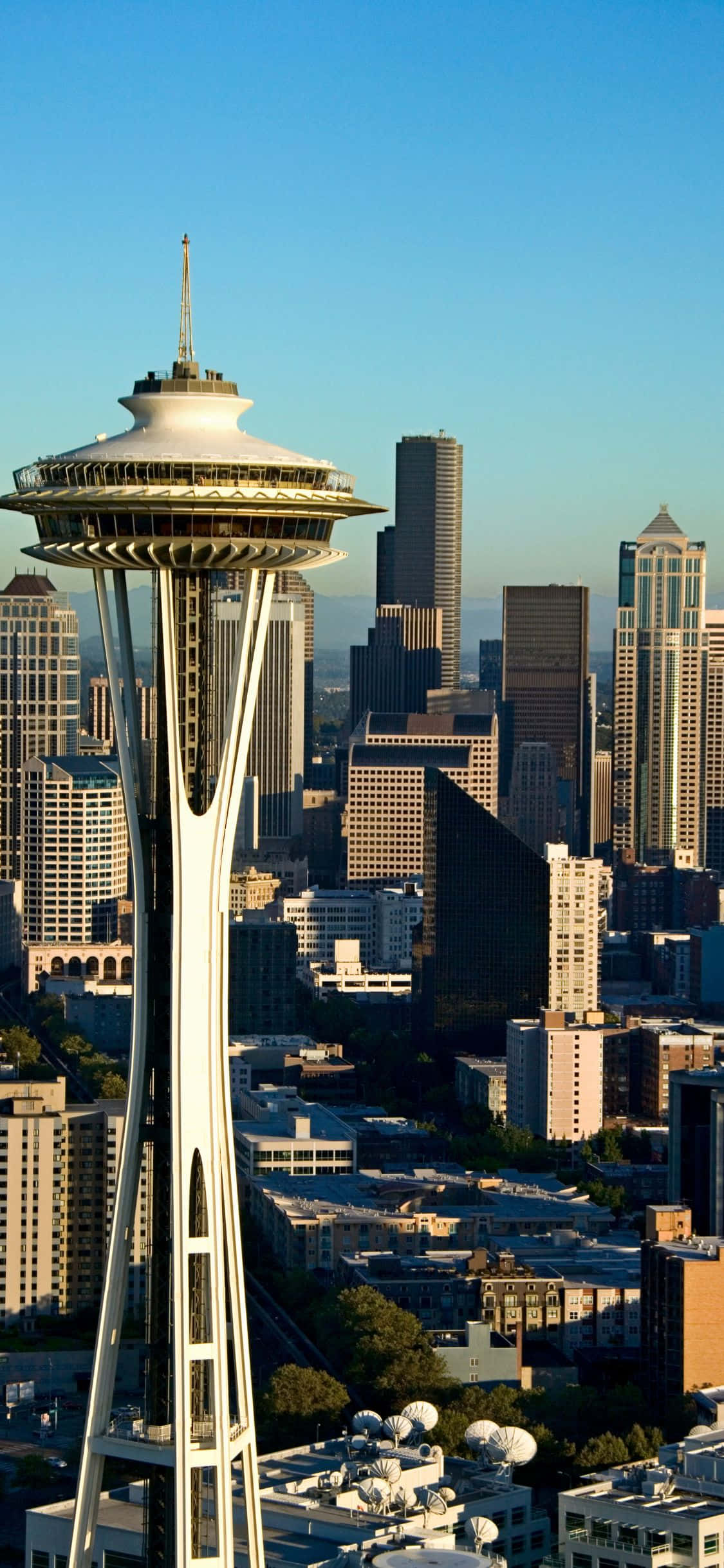 Kusaidia mwonekano wa Seattle kutoka iPhone X yako Picha ya Ukuta