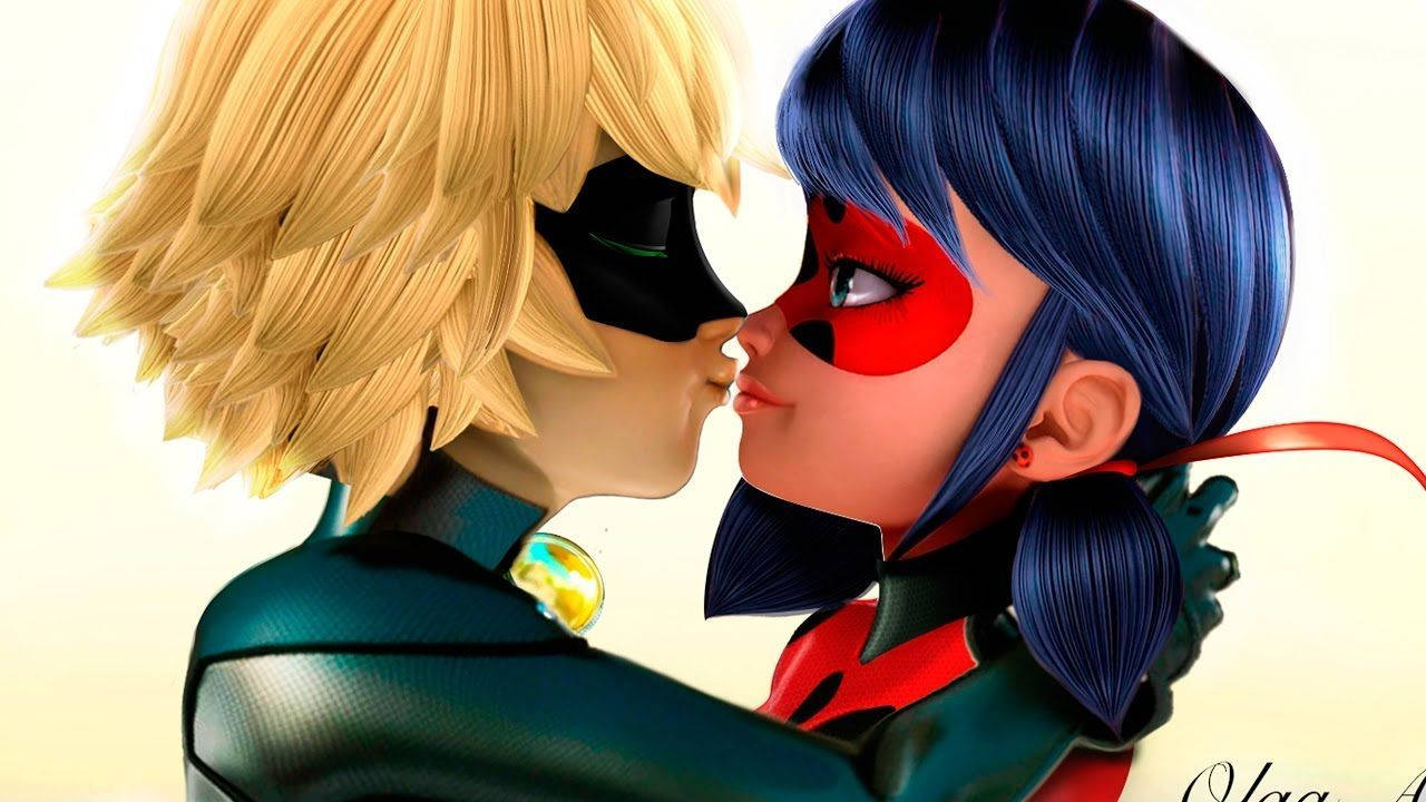 Ladybug na Cat Noir Busu Animated Picha ya Ukuta