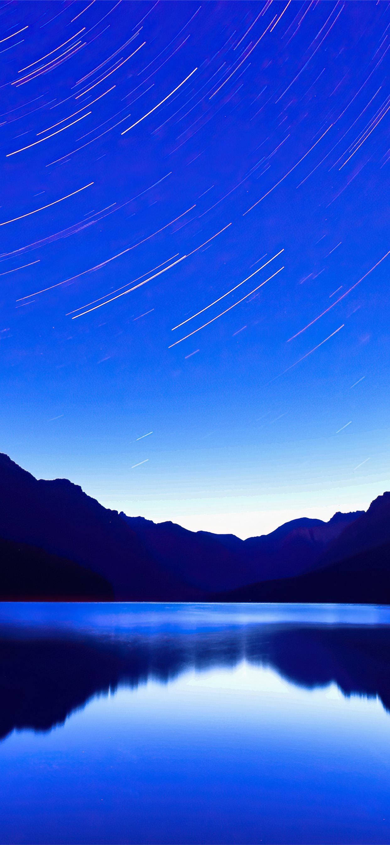 Lake And Mountains Blue iPhone Picha ya Ukuta