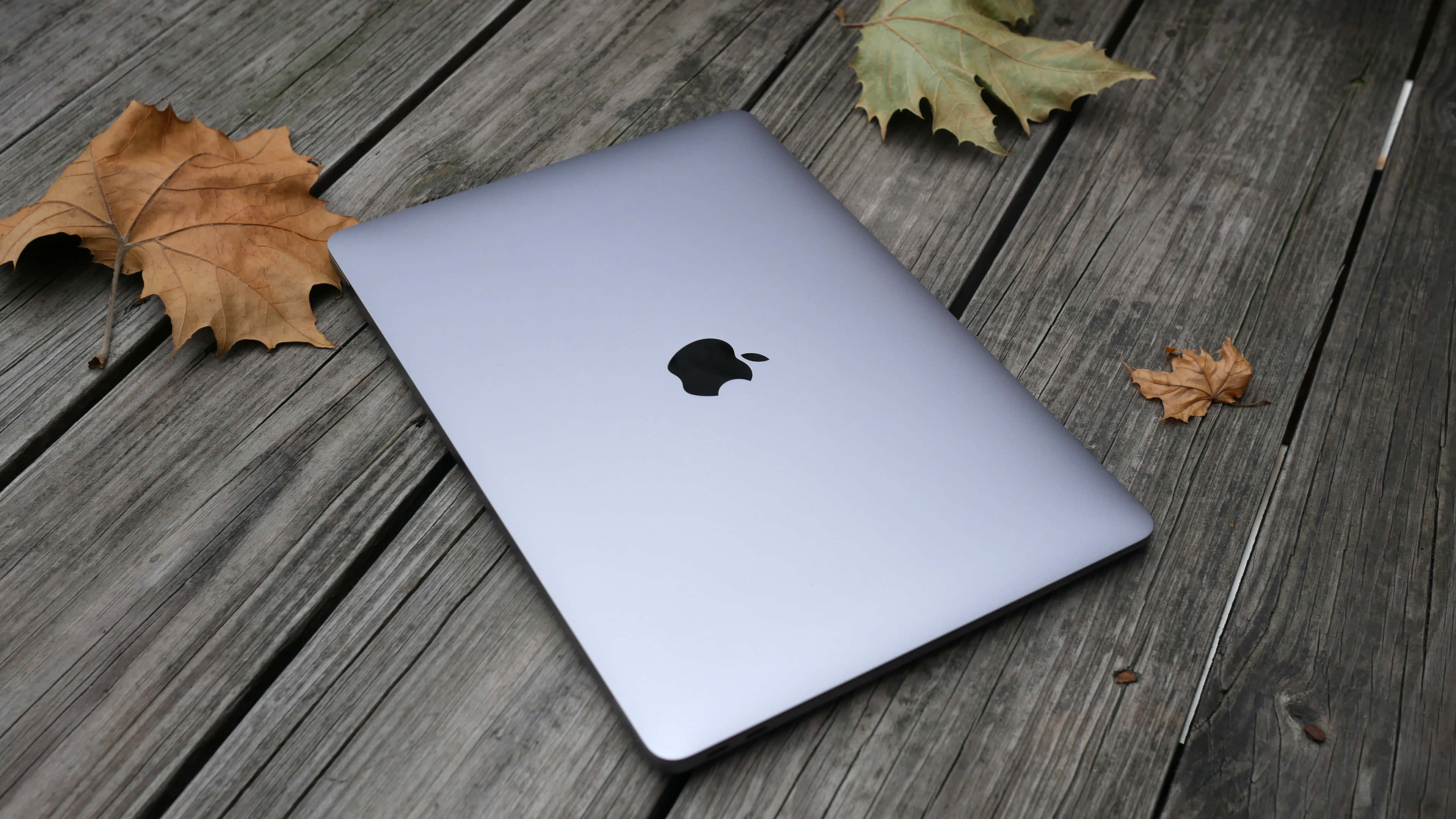 Laptop ya Apple MacBook nyeupe Picha ya Ukuta