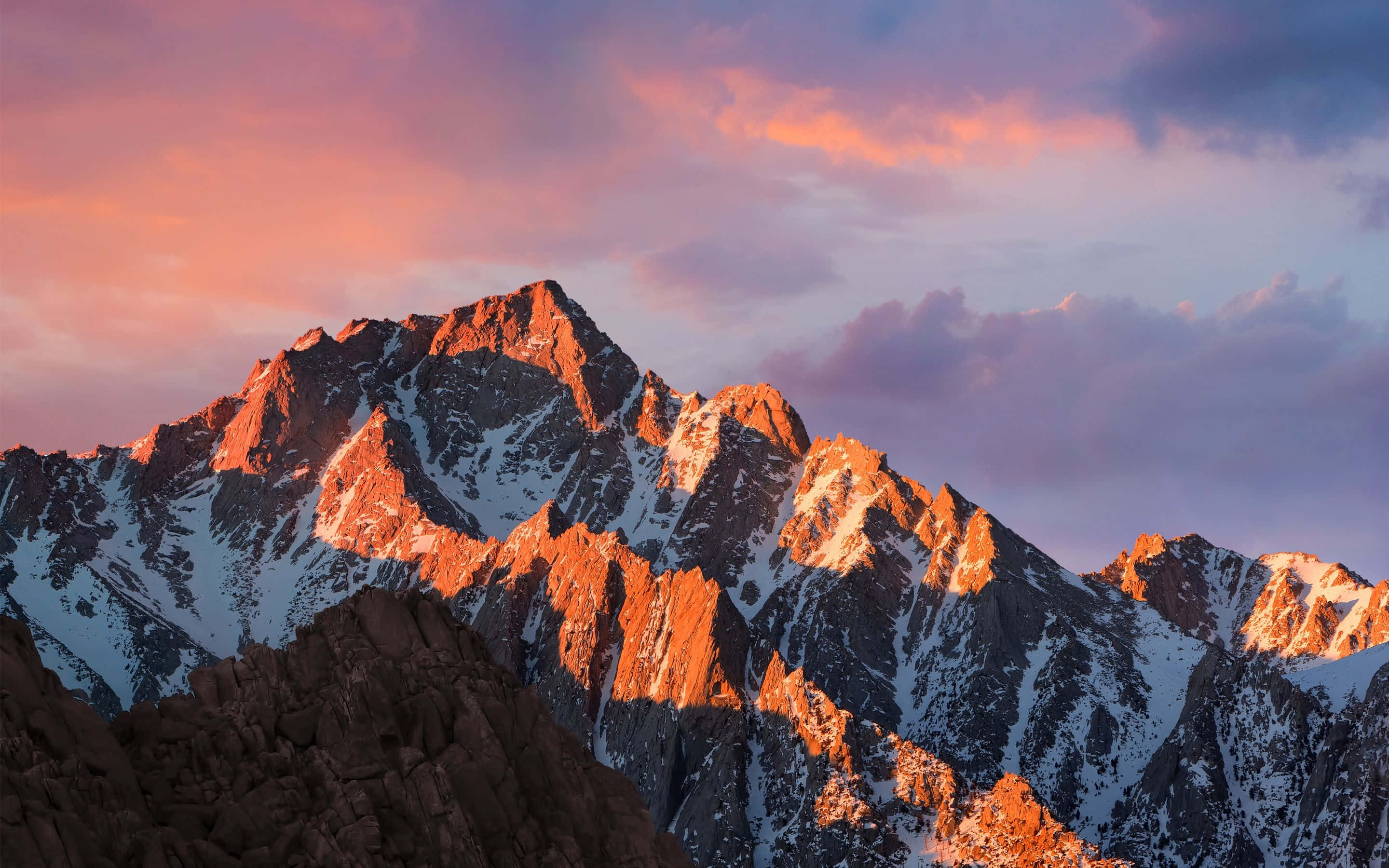 Lone Pine Peak Chaguo la MacBook Picha ya Ukuta