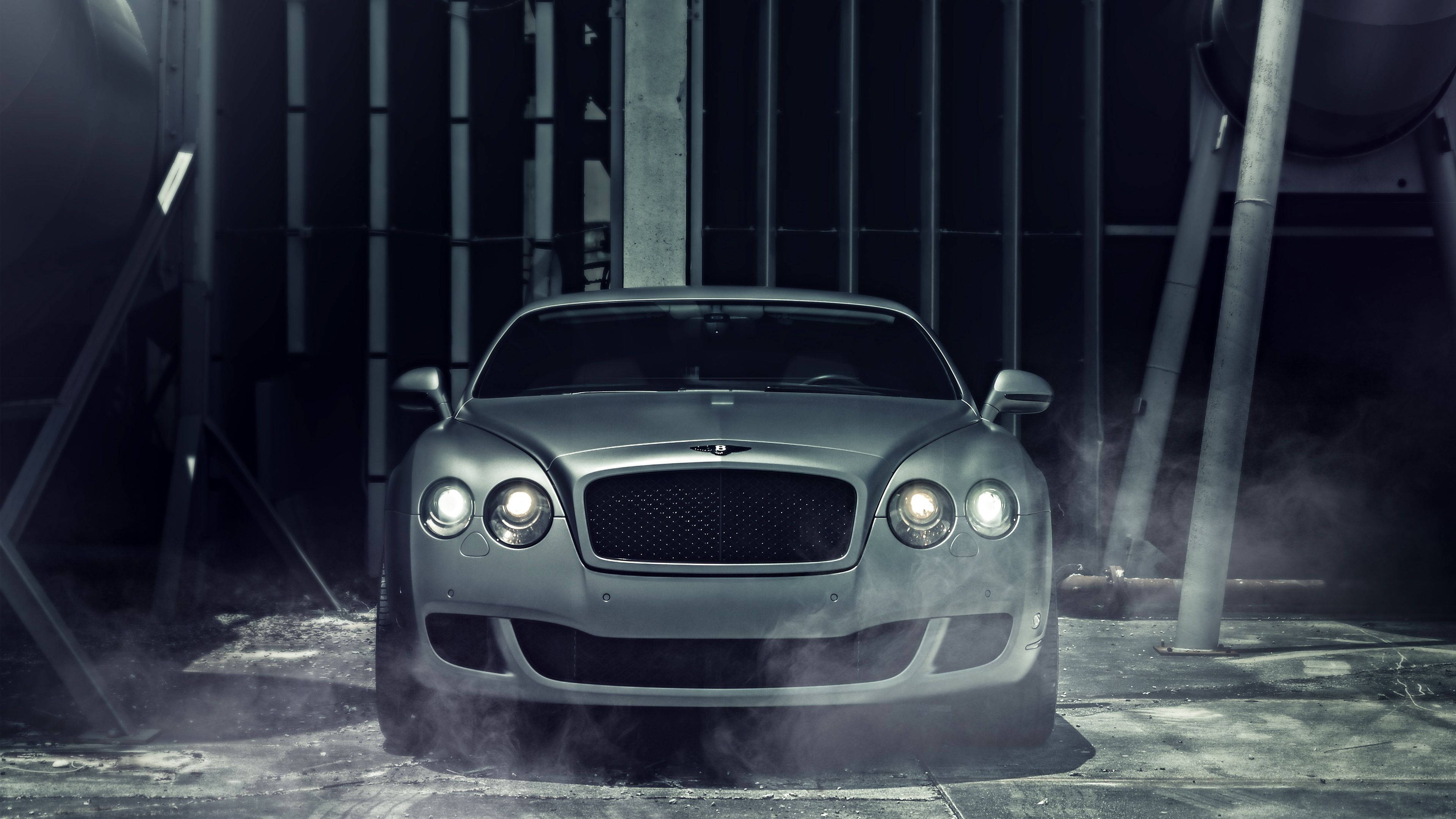 Luxury Isiyo ya Kawaida - Matte Bentley na Vellano MC Customs Picha ya Ukuta