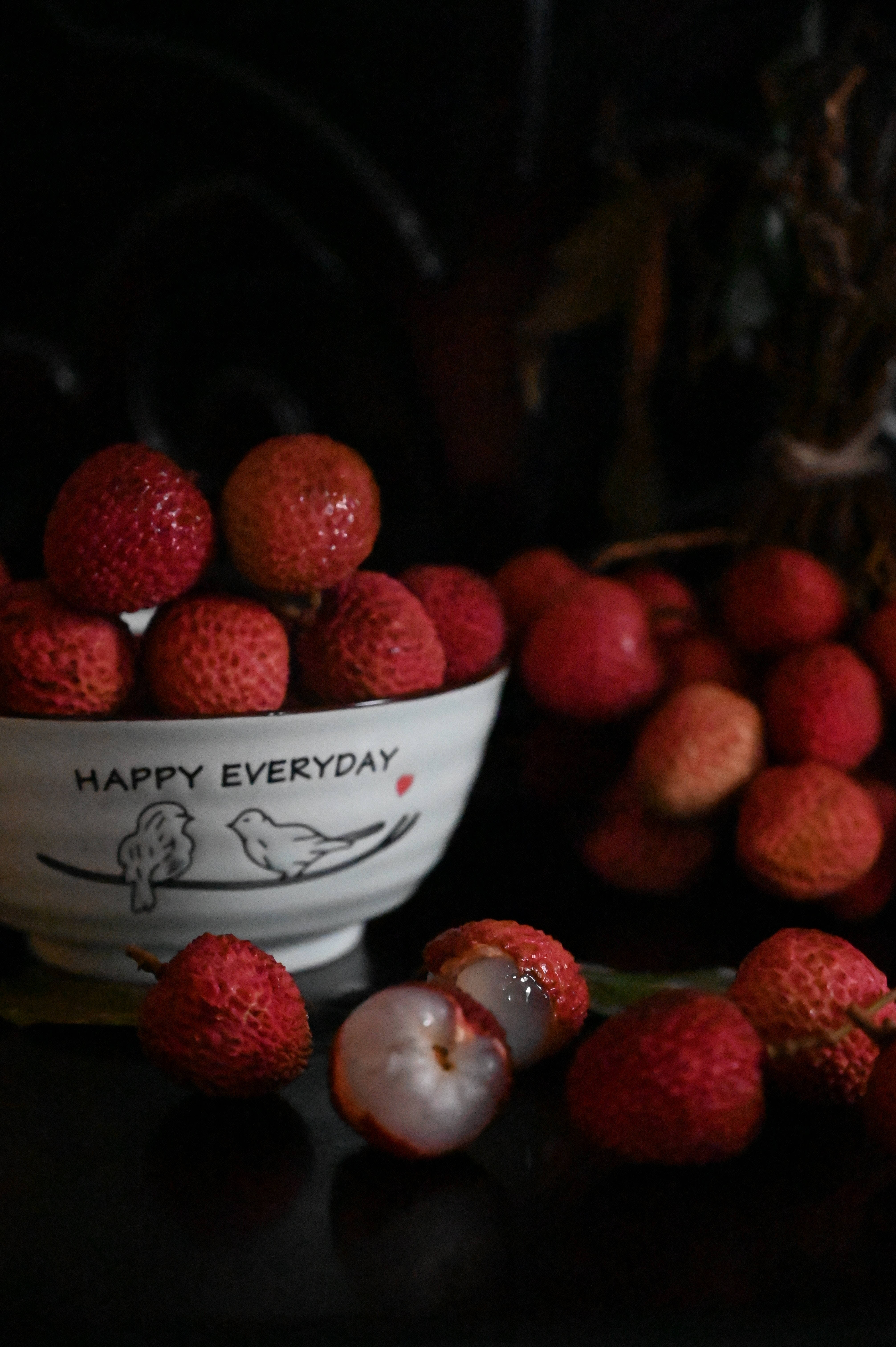 Lychee Nyekundu Nyeusi Picha ya Ukuta
