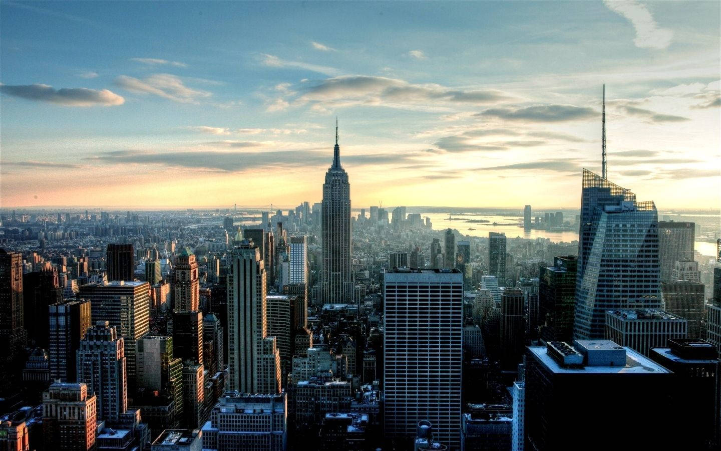 MacBook Pro Mandhari ya NY Skyline Picha ya Ukuta