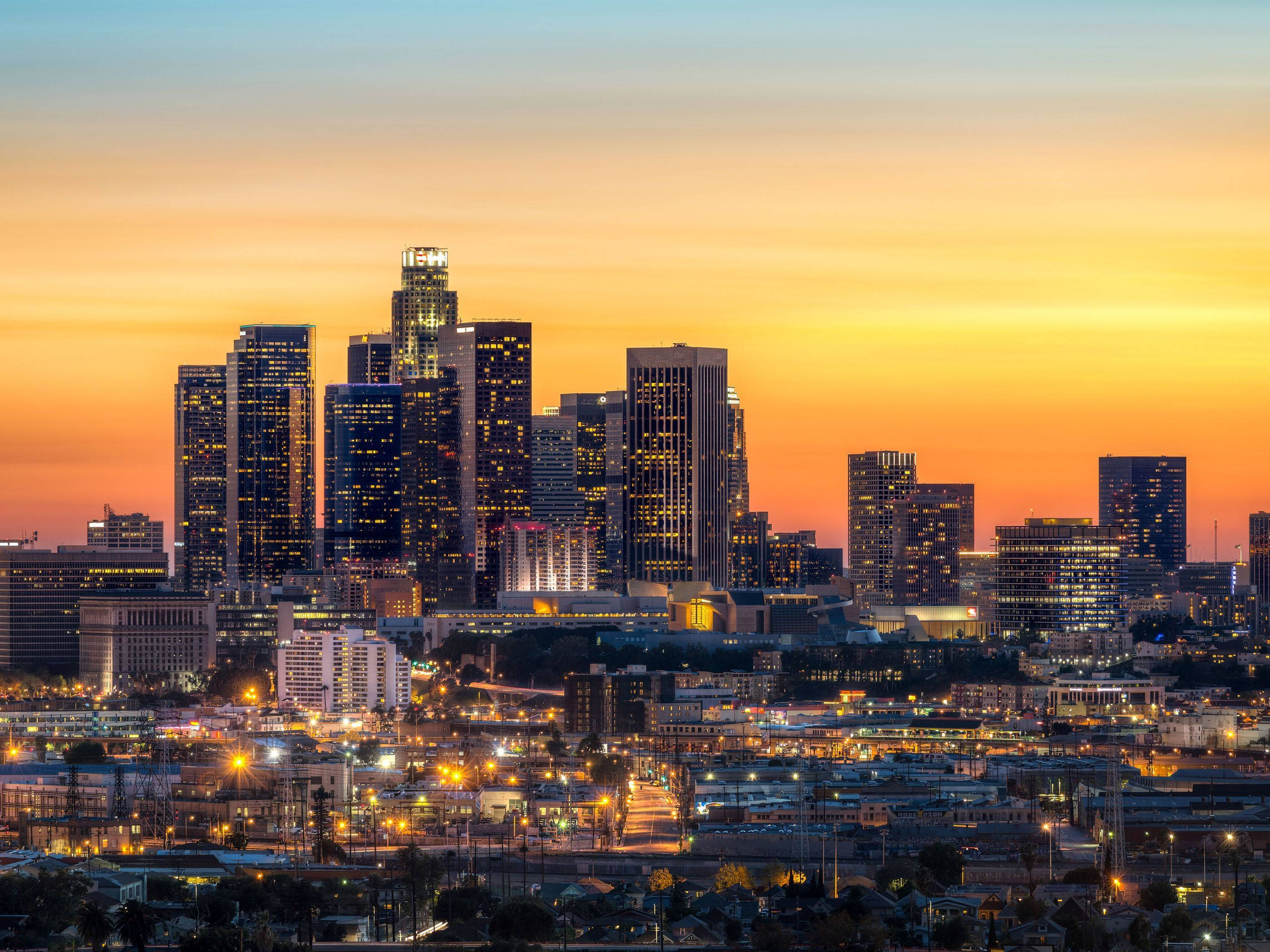 Macho ya Jua ya Los Angeles ya Njano na Chungwa Picha ya Ukuta