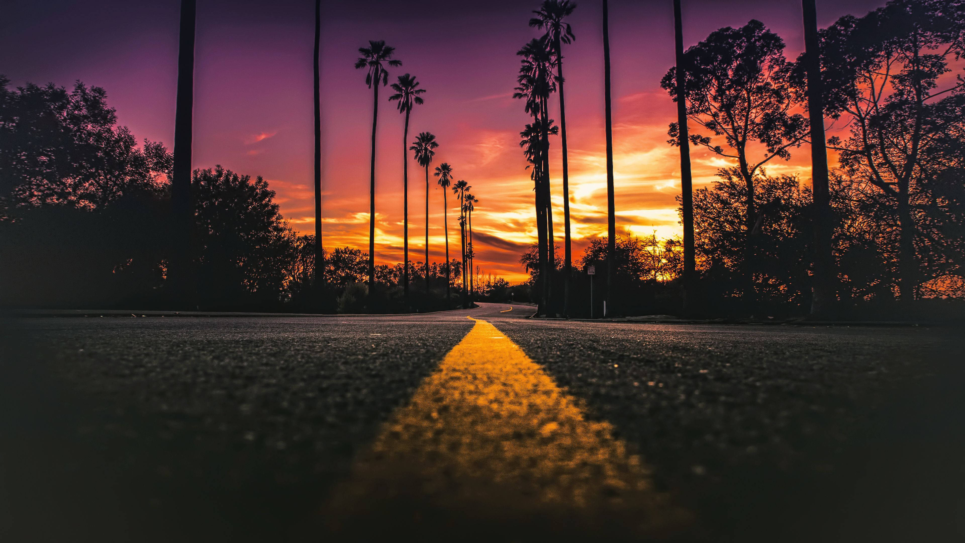 Machweo Mwangavu ya Los Angeles Picha ya Ukuta